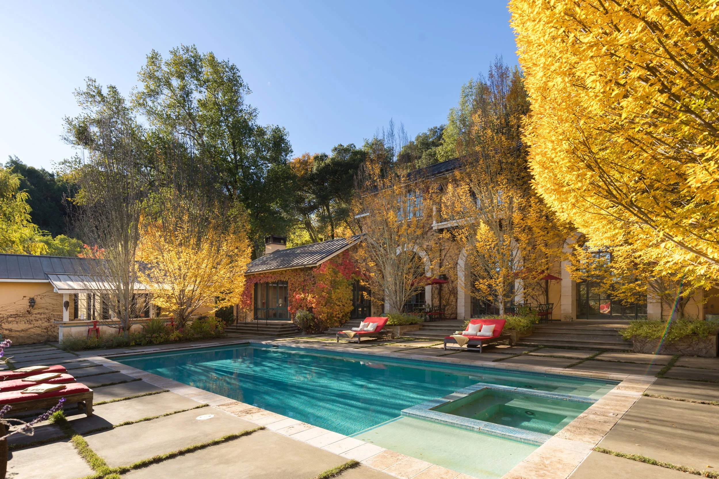 18730 Canyon grounds 19 20241127 small.jpg