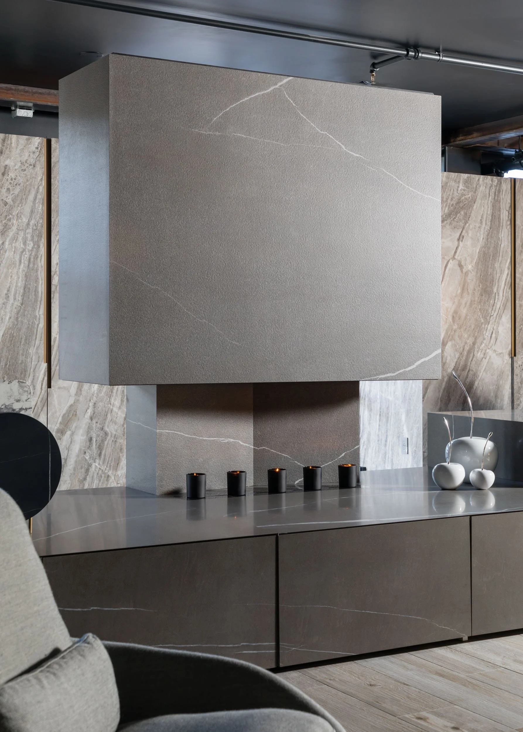 EuroWest SF showroom (peterlyonsphoto) 11 small.jpg