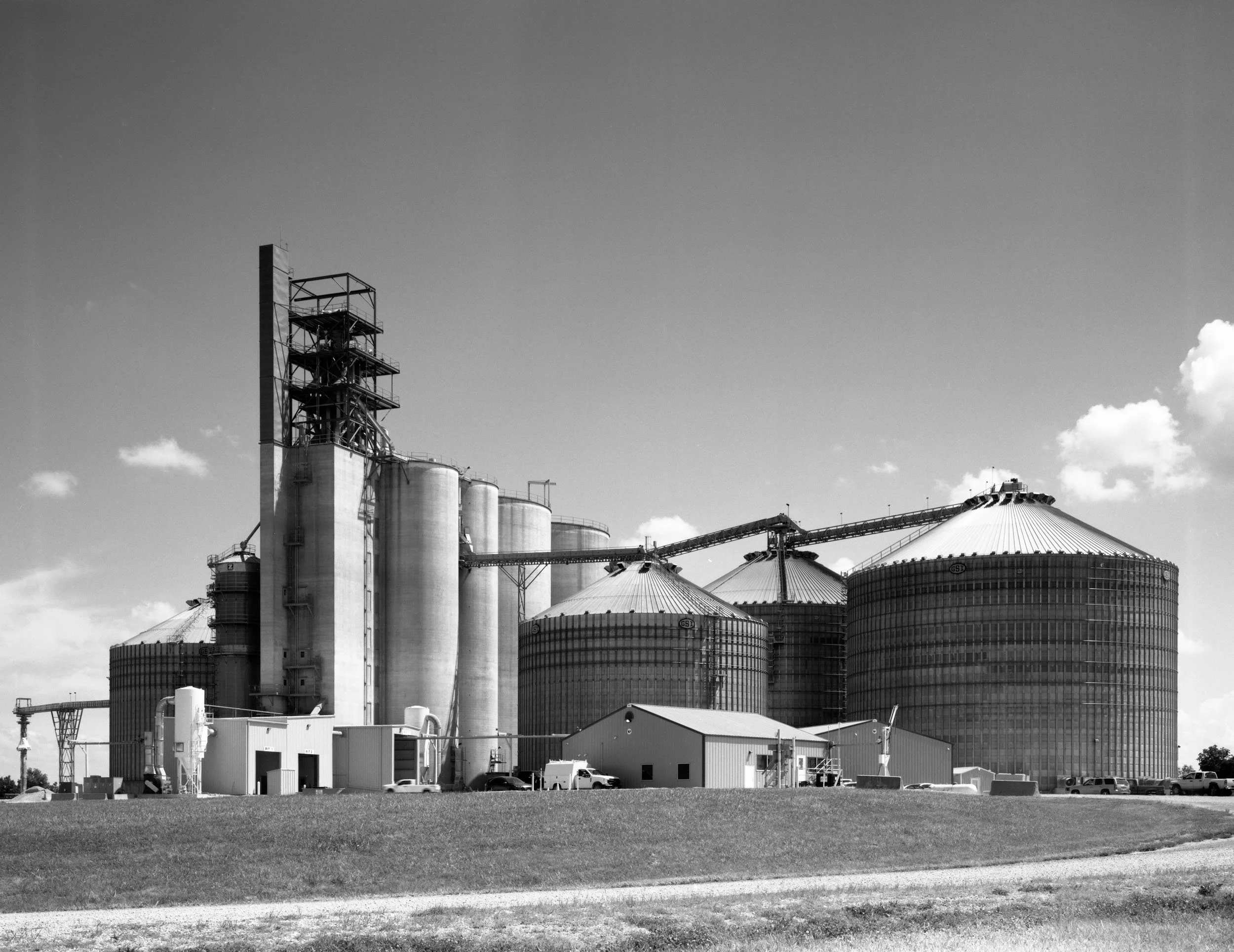 Ray-Carroll, Corder, Missouri - shot on 4x5 large format film