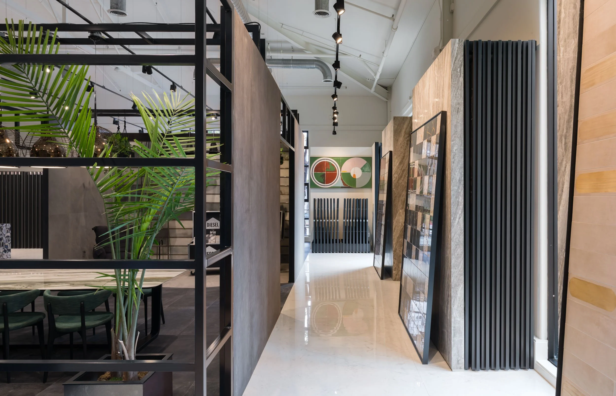 EuroWest SF showroom (peterlyonsphoto) 26 small.jpg