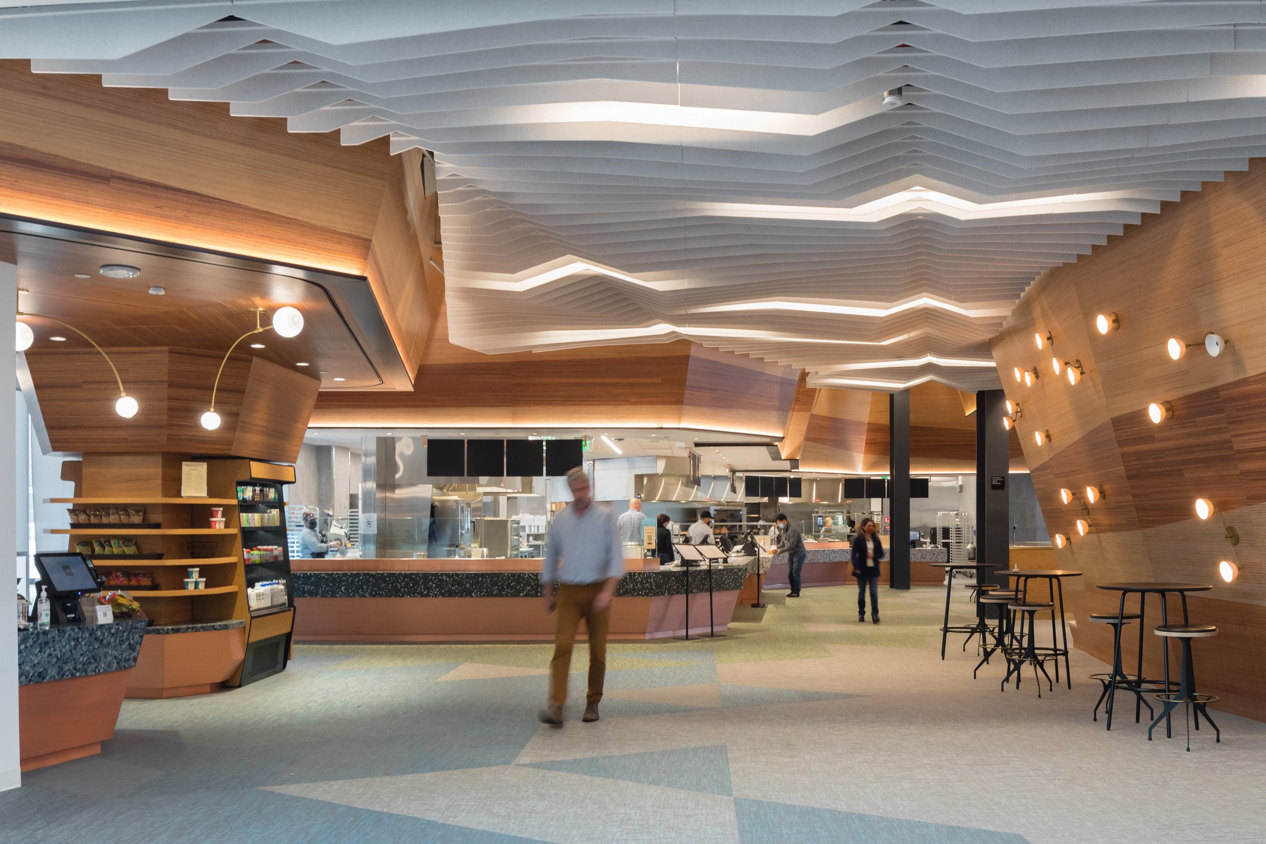 Gateway of the Pacific 035.jpg