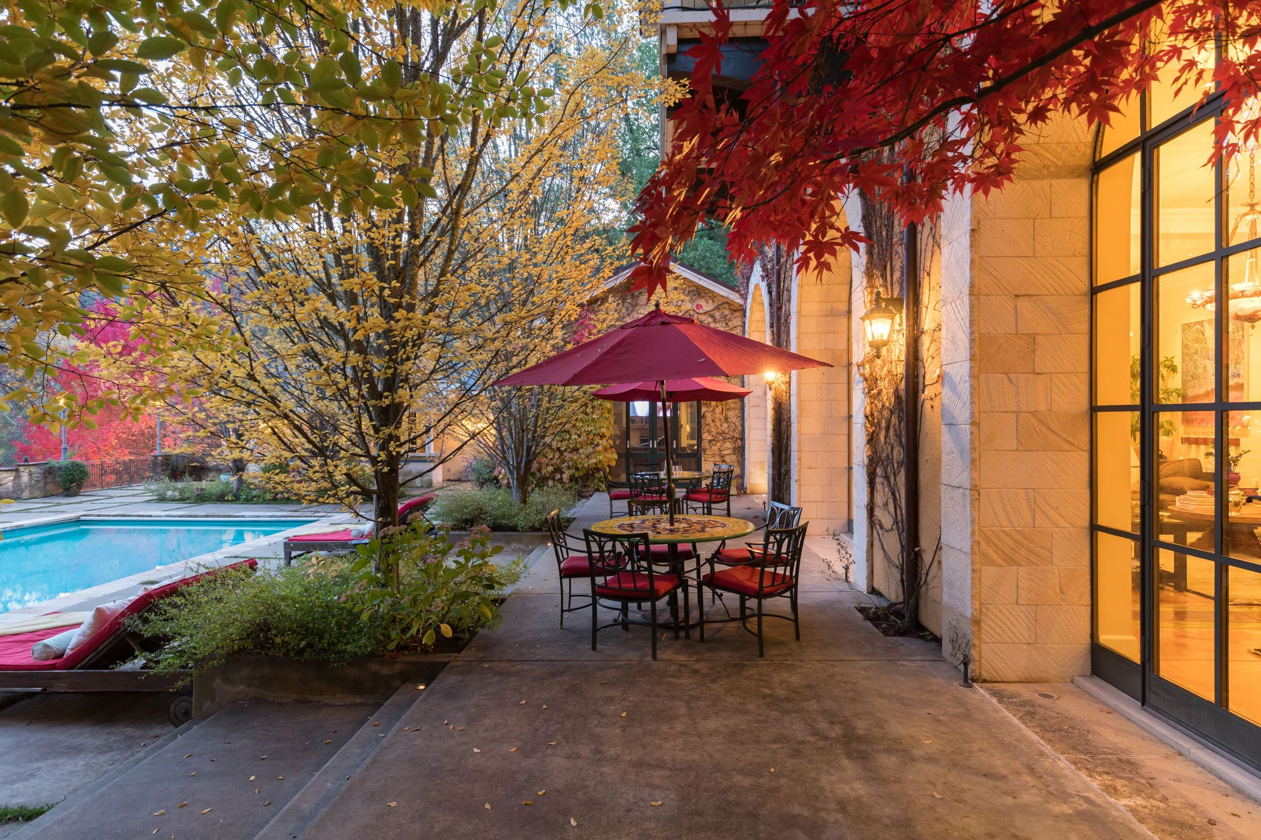 18730 Canyon grounds 11 20241127 small.jpg