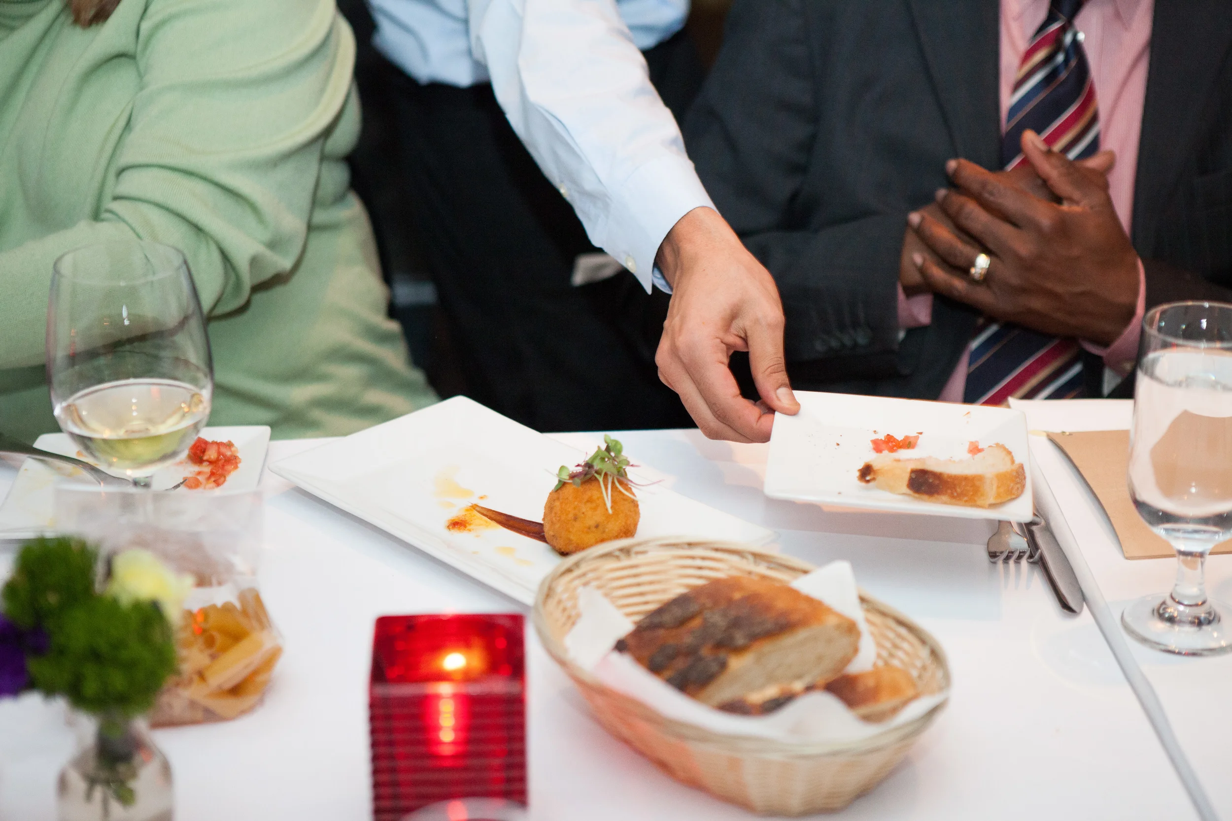 2014_Nov_BoccaDiBaccoTasting_045.jpg