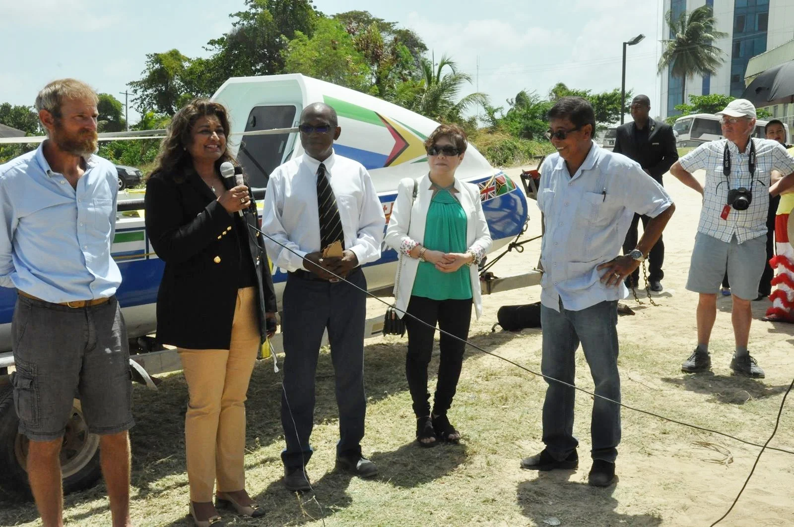 Richard with the Founder of the Guyana Foundation, Supriya Singh-Bodden and Trustees, Mr. Eric Philips, Mrs. Che Jian Ping and Mr. Stanley Ming.