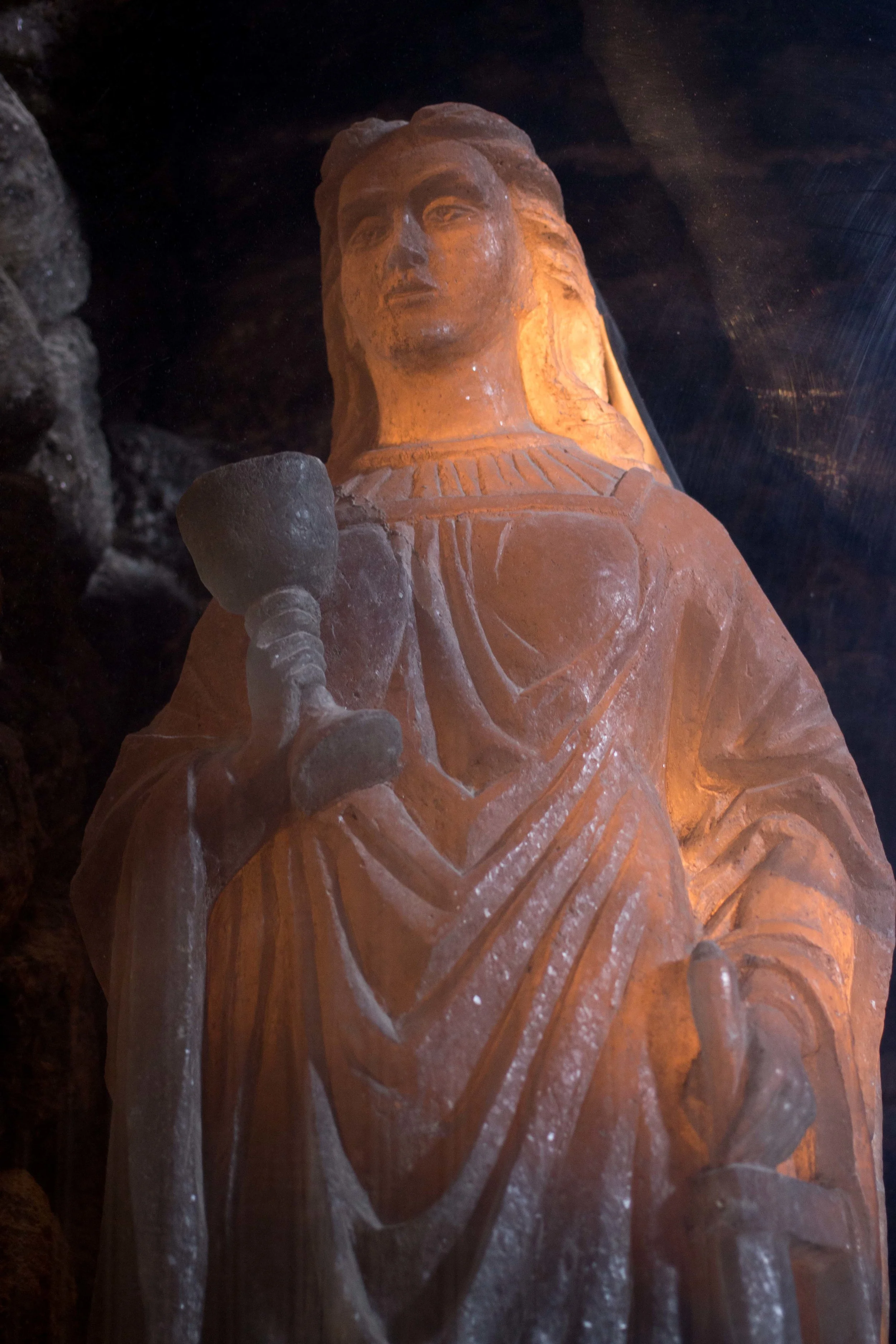 ROCK SALT CARVING IN ST. KINGA'S CHAPEL