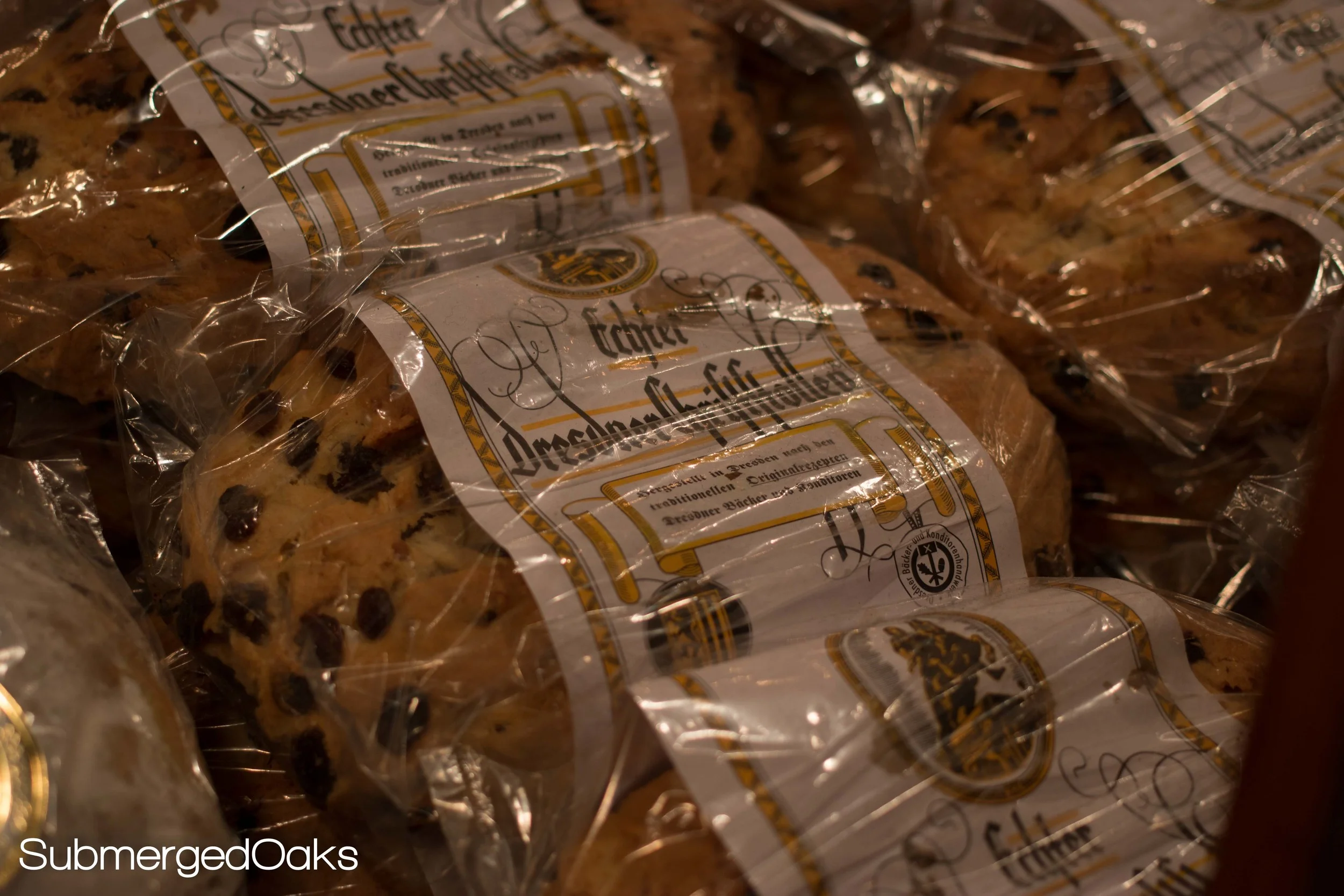 Another variation of Dresdener Christstollen