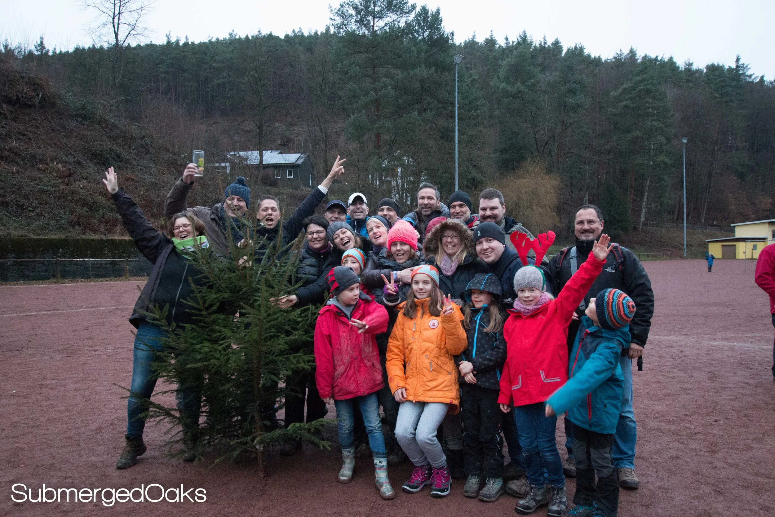 The whole group who came for the afternoon!