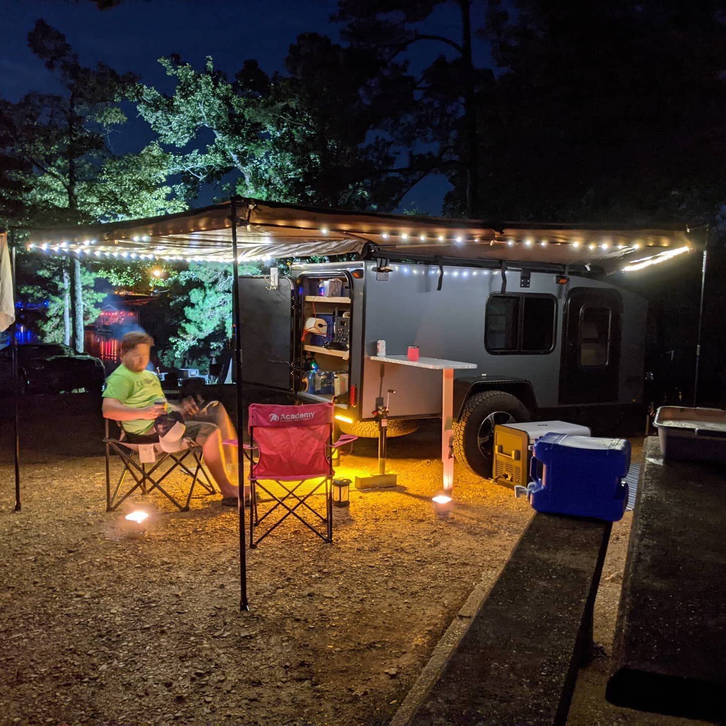 So, we did a thing! 

Aaron and I have been talking about getting or building a  teardrop trailer for YEARS! And then we moved to Germany. And had kids. Teardrops usually only sleep 2, so we thought we were out of luck. Then we found @hikertrailer. T