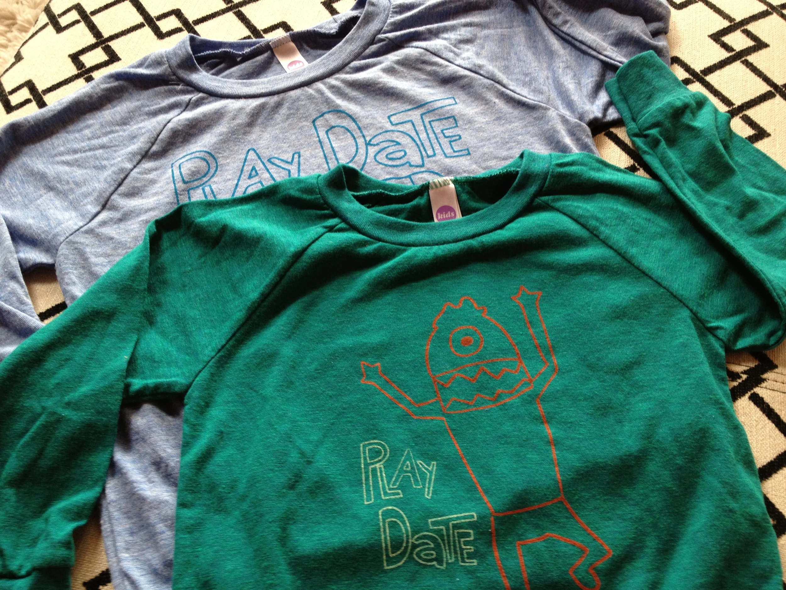 RAGLAN_COMBO2.JPG