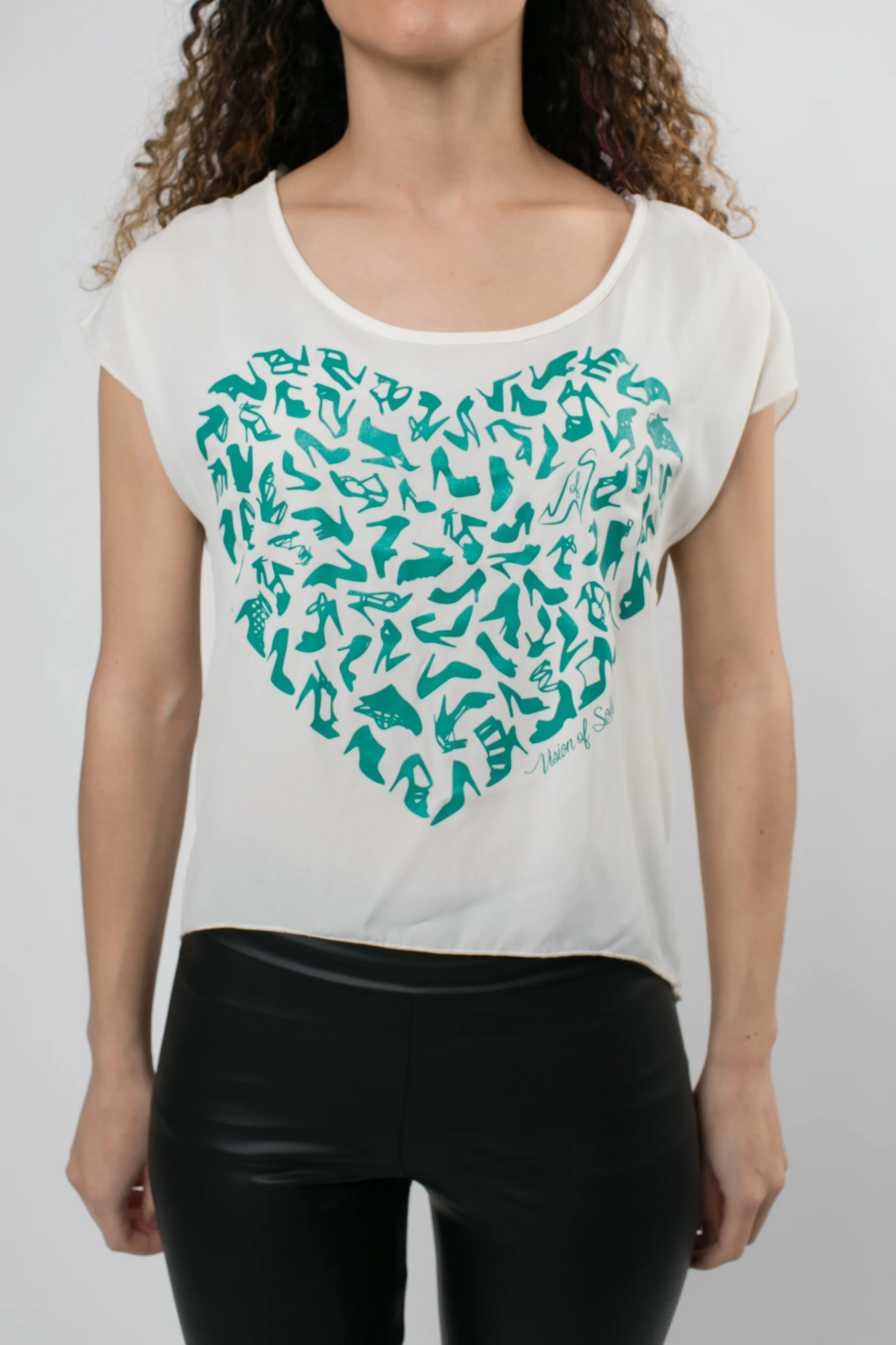 Sleeveless Heart of Shoes