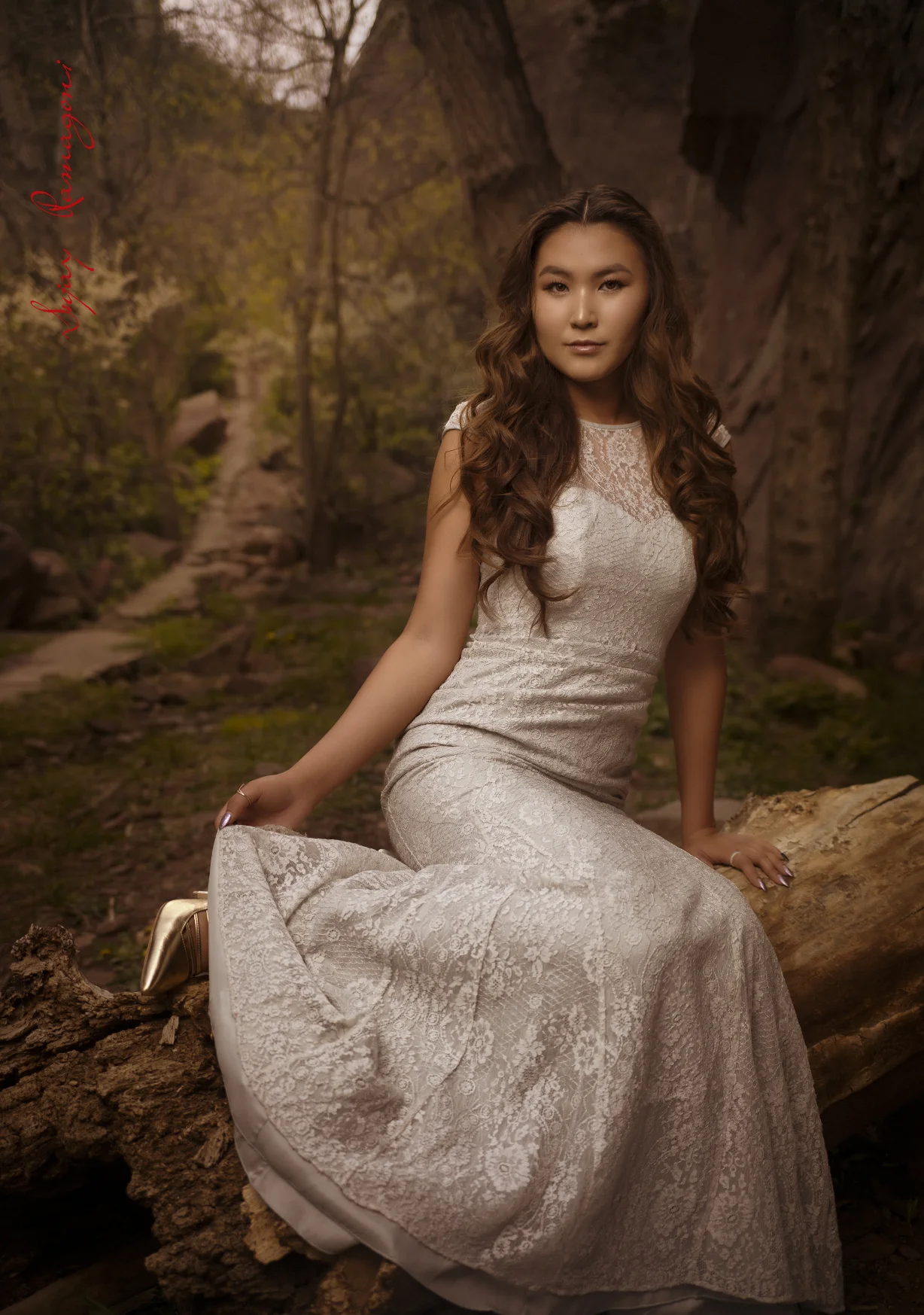 AMINAH_010XS.jpg