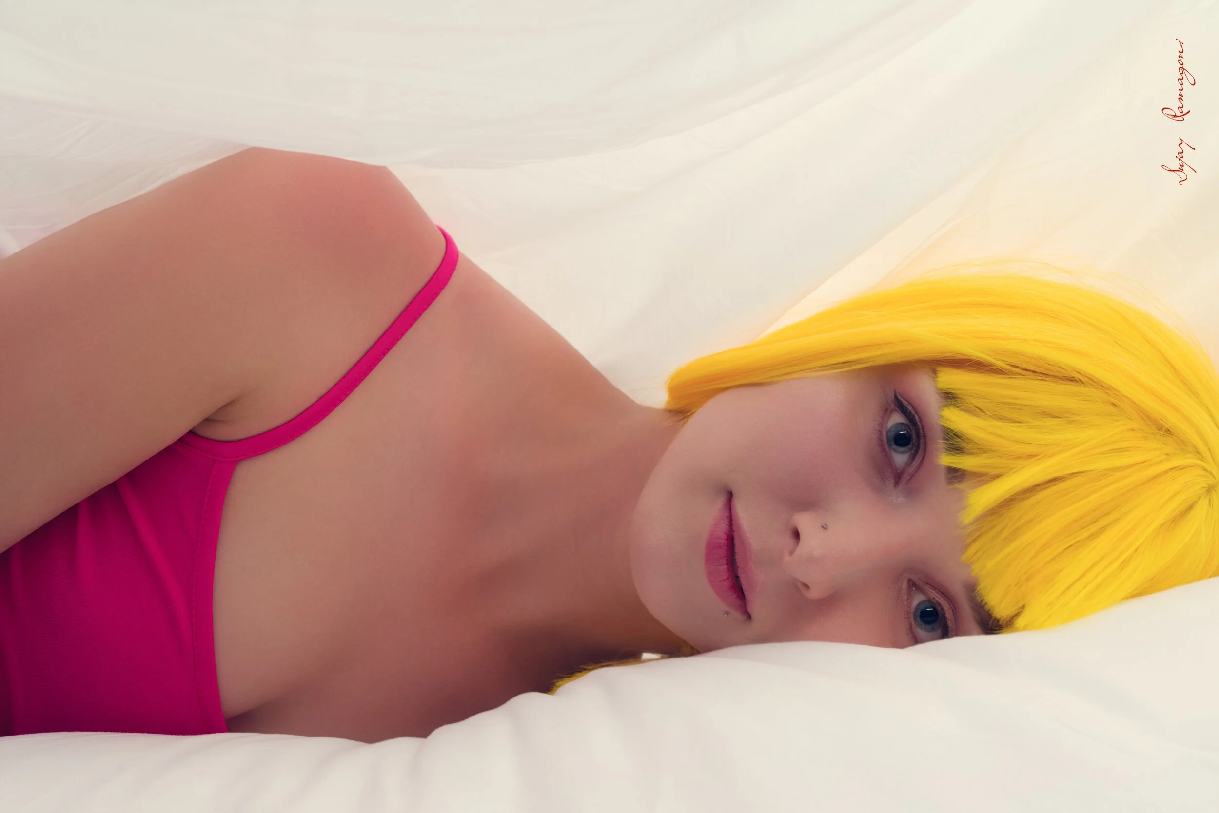 YELLOW_004M.jpg