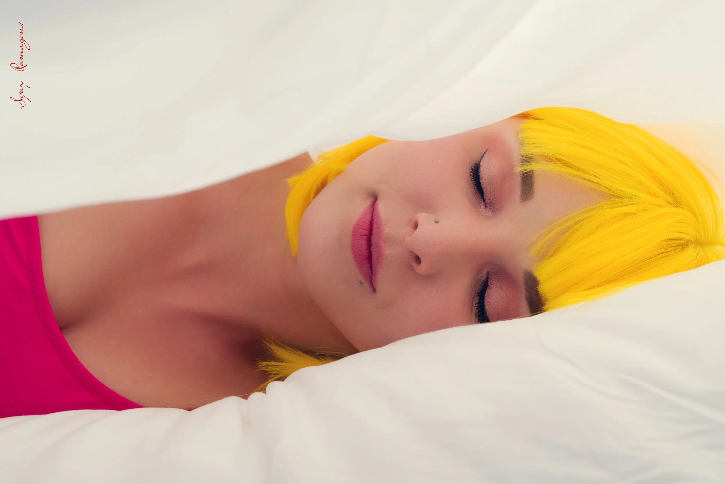 YELLOW_005M.jpg