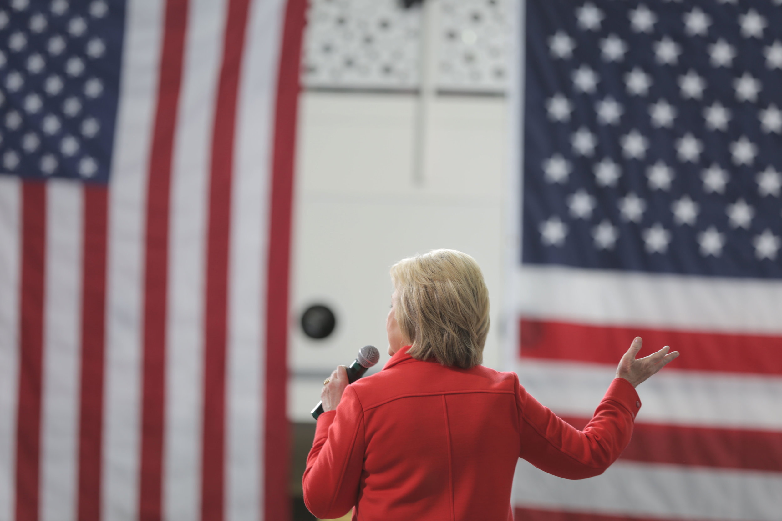  Former Secretary of State Hillary Clinton speaks at a university in Ames, Iowa days before the Iowa Caucus. 