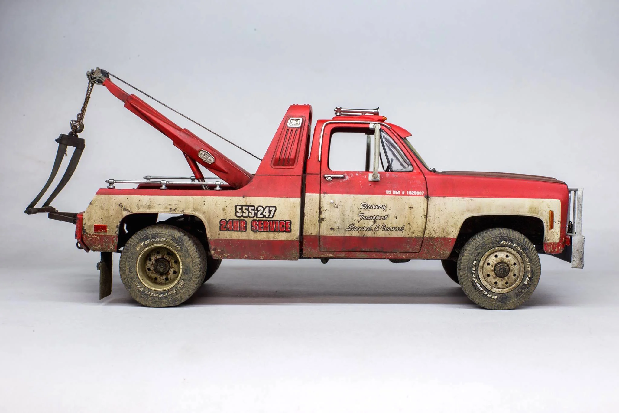 1977 GMC Wrecker (1/24 scale). Built by Dmitri Bogdanov