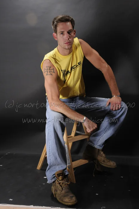 Yellow Muscle #02.JPG