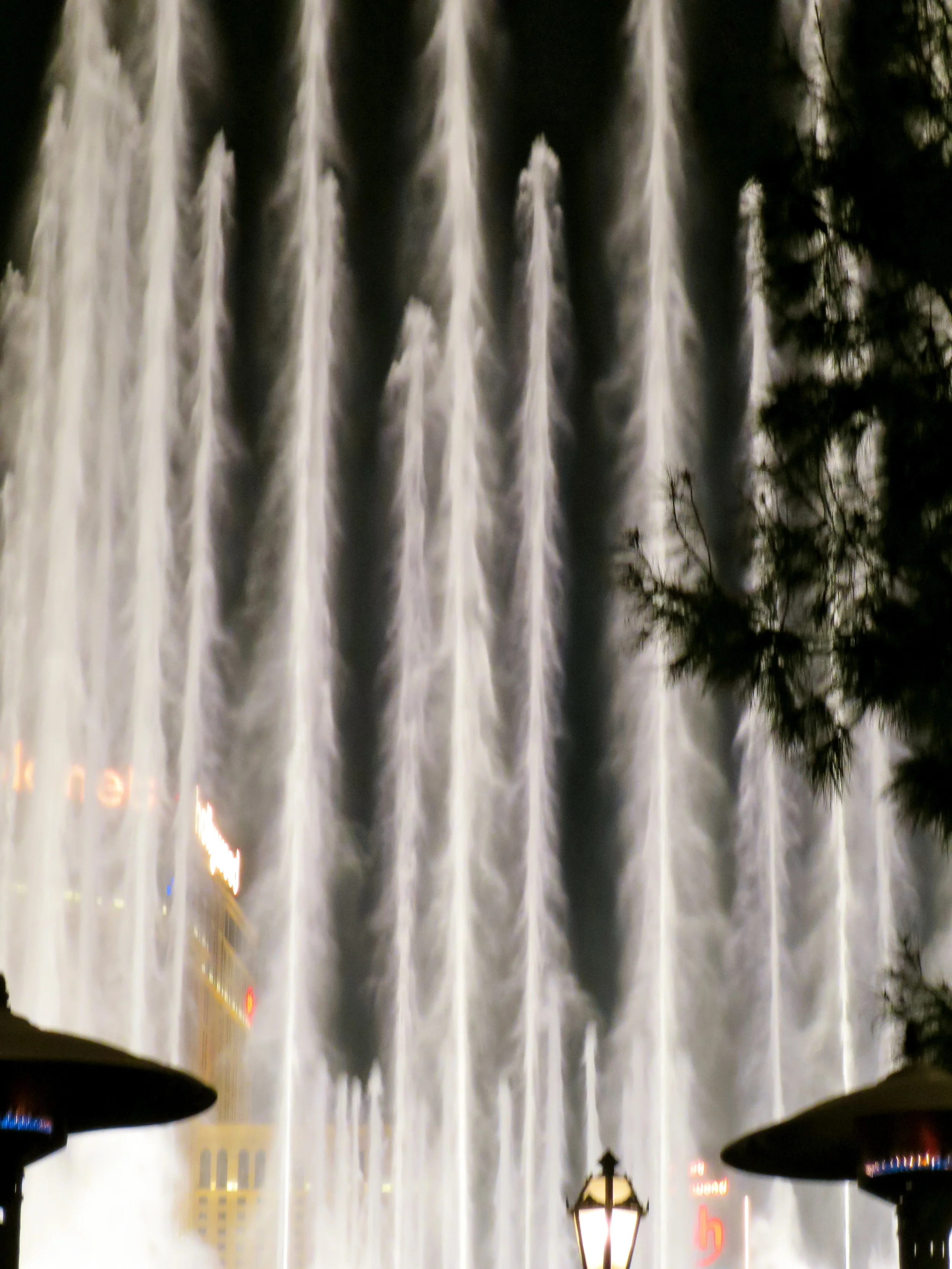 Amazing height of the fountains.