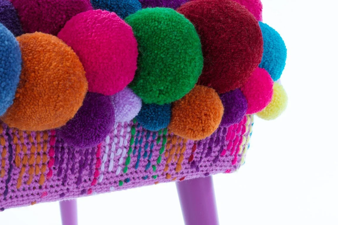 Pompon stool No.1 detail