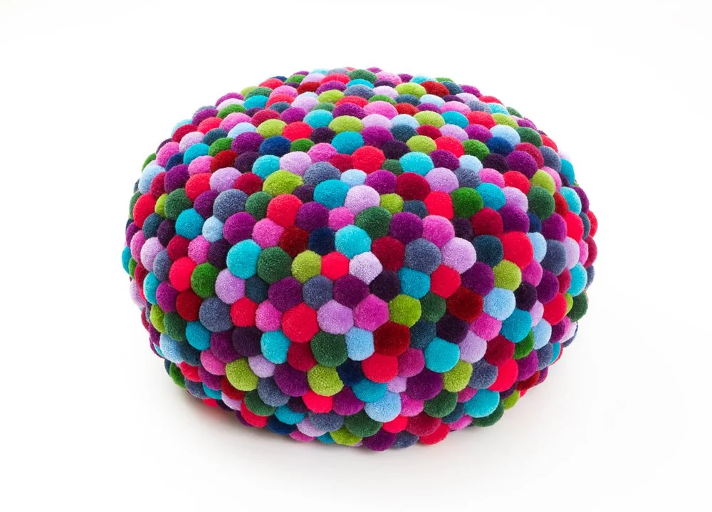 Pompon Pouf multi- size M 