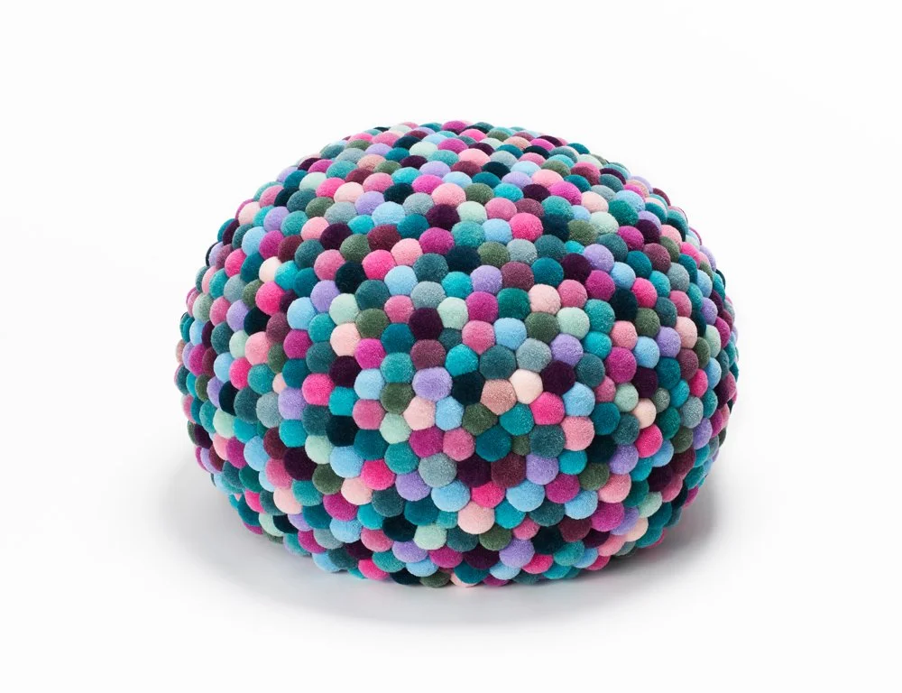Pompon Pouf multi- size-L-stil 