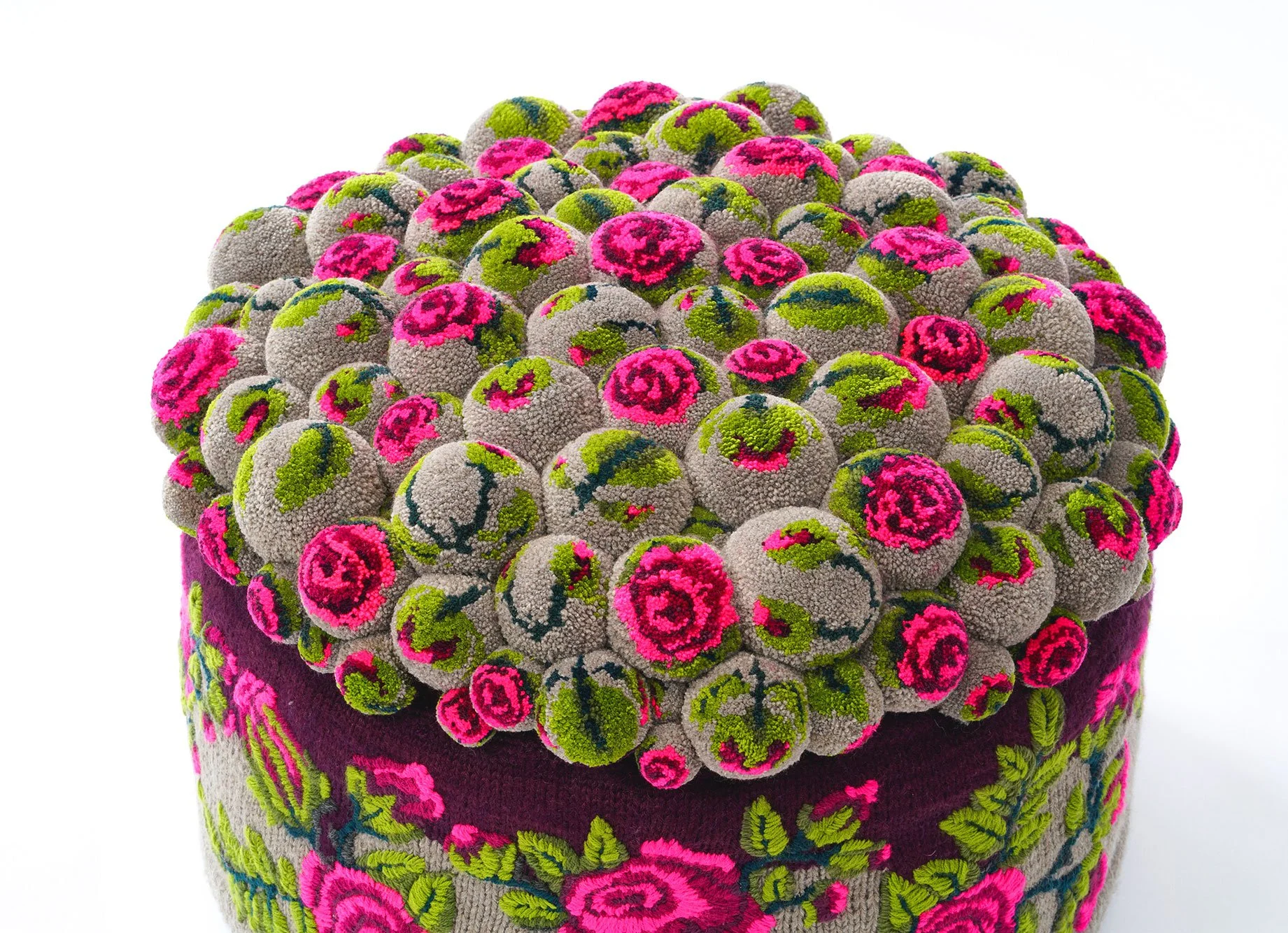 Pouf roses -top-closeup