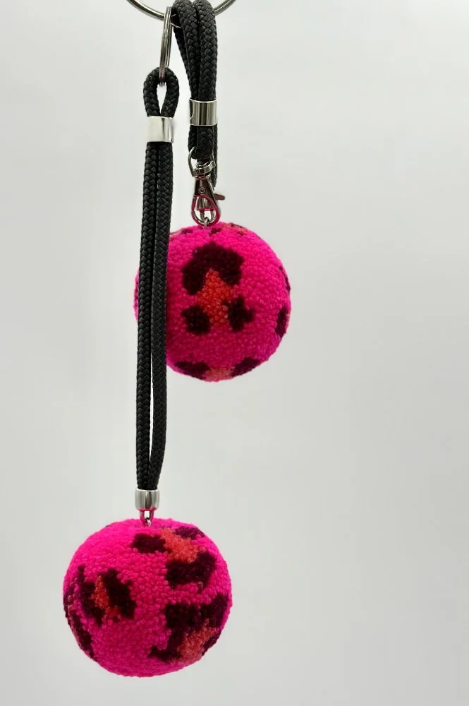 1Leo Pink lang+kurz.jpg