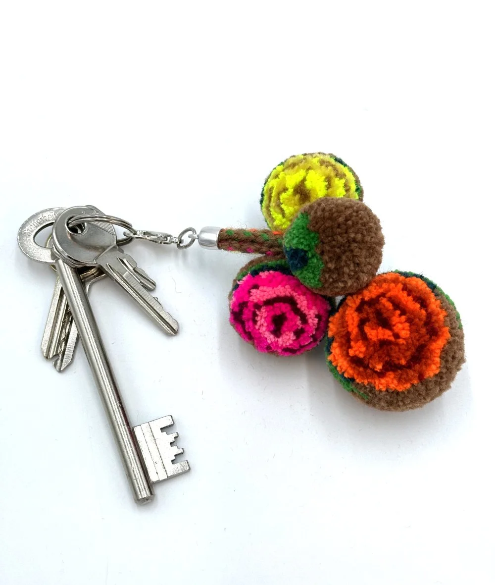 roses hanger small-orange1.jpg