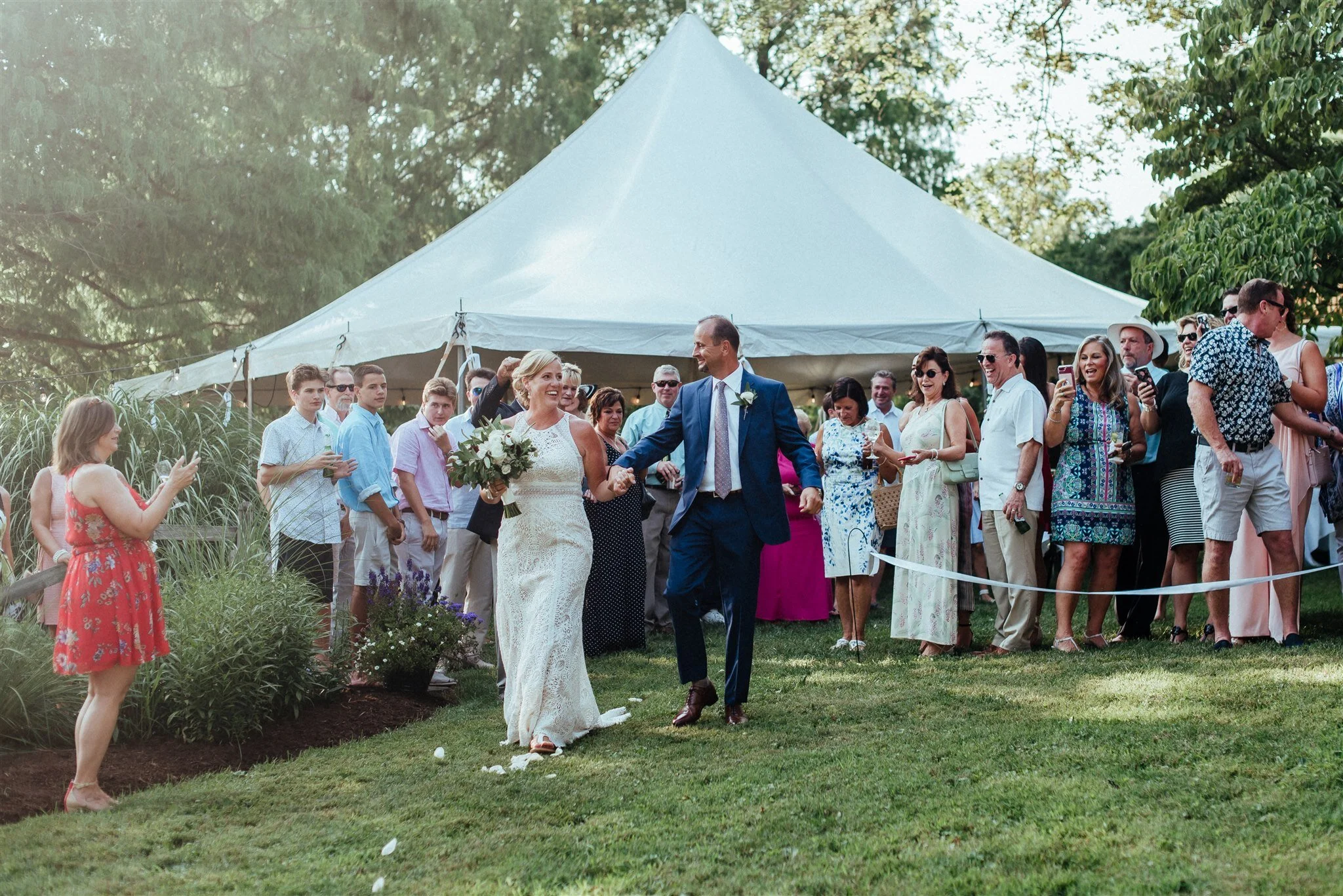190727_Backyard Wedding Philadelphia Photographer-22.jpg