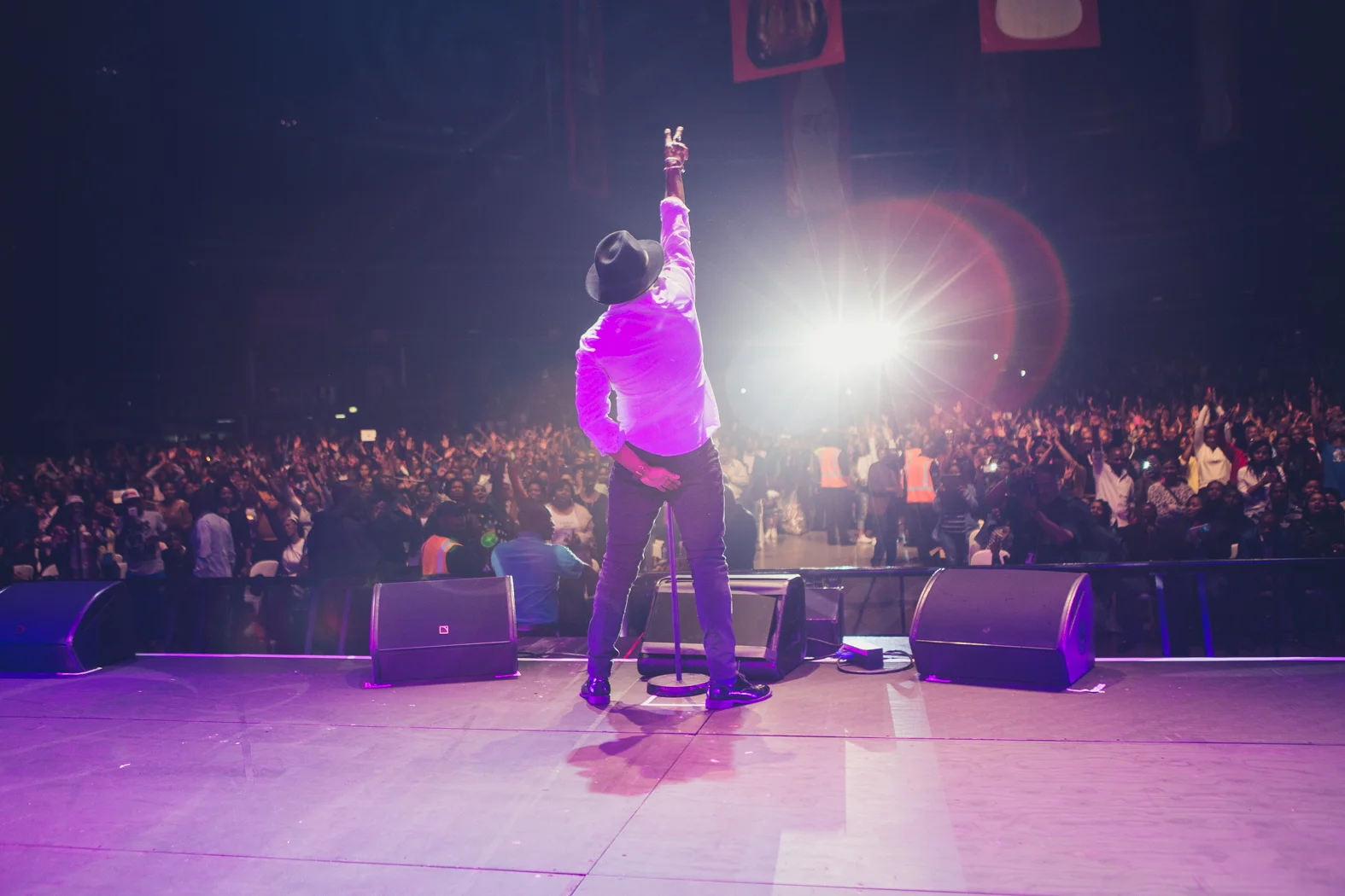 Anthony_Hamilton_South_Africa_by_LaVan_Anderson-34.jpg