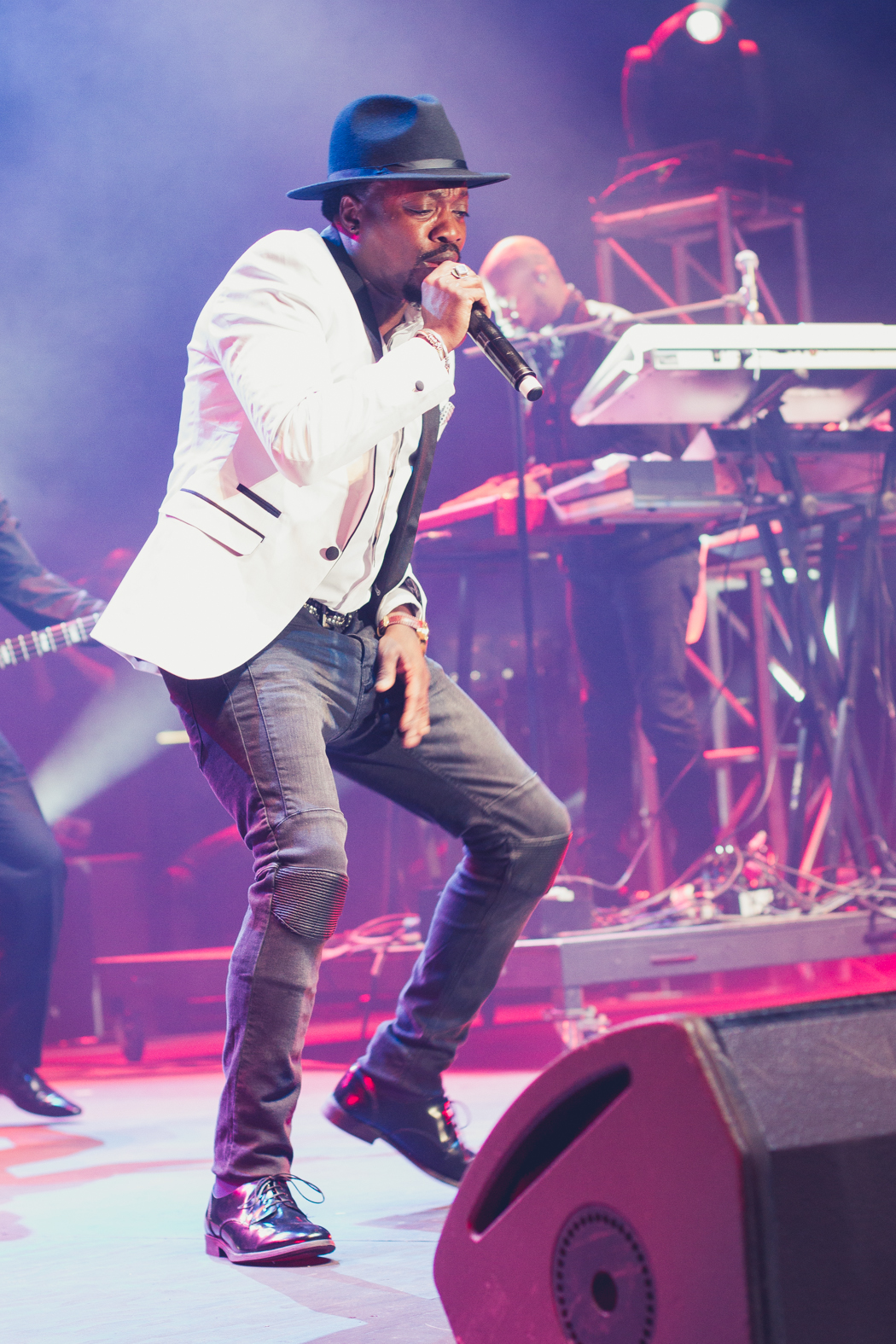Anthony_Hamilton_South_Africa_by_LaVan_Anderson-1.jpg
