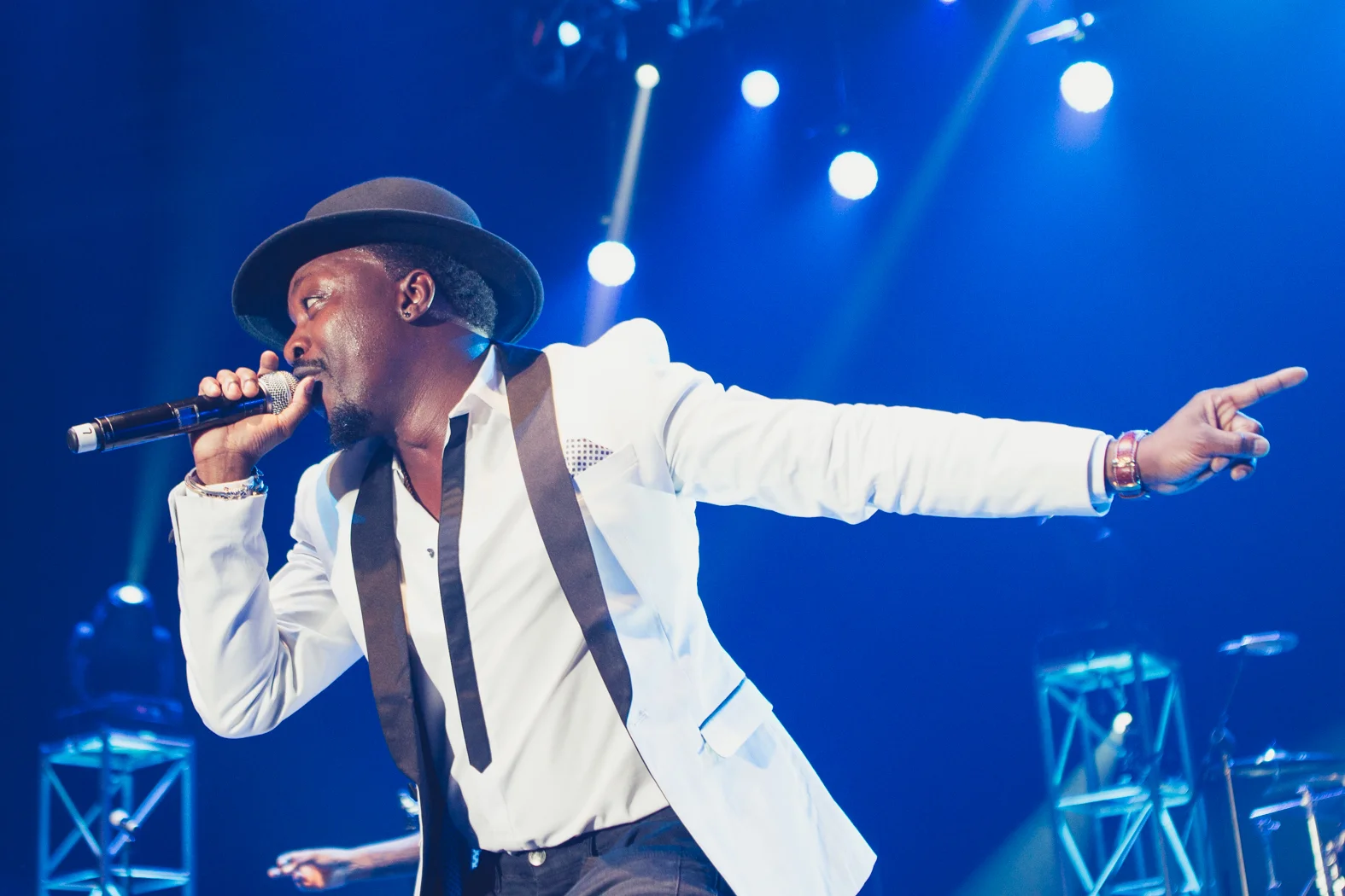 Anthony_Hamilton_South_Africa_by_LaVan_Anderson-10.jpg