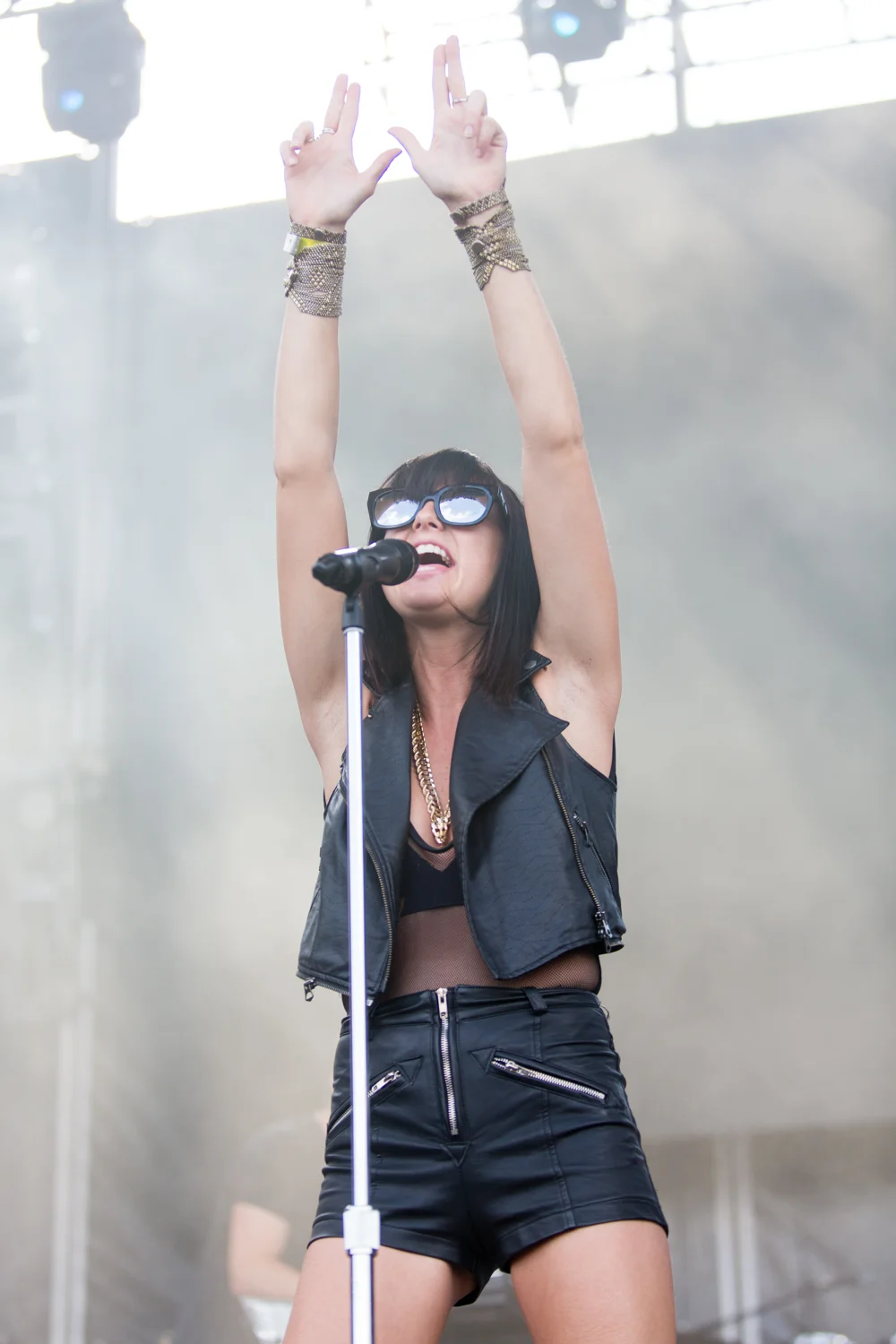 Sarah Barthel of Phantogram