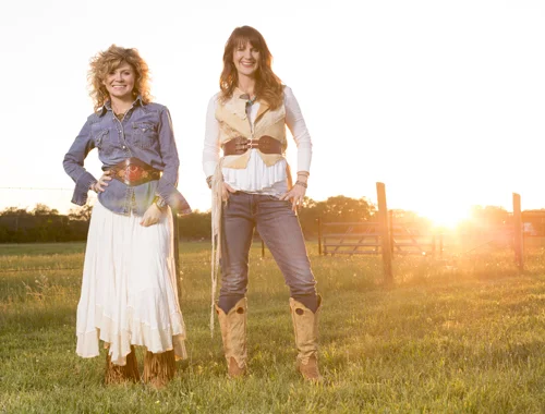 Amie & Jolie Sikes, Amie In The Contrived to Charm Desert Rose Belt
