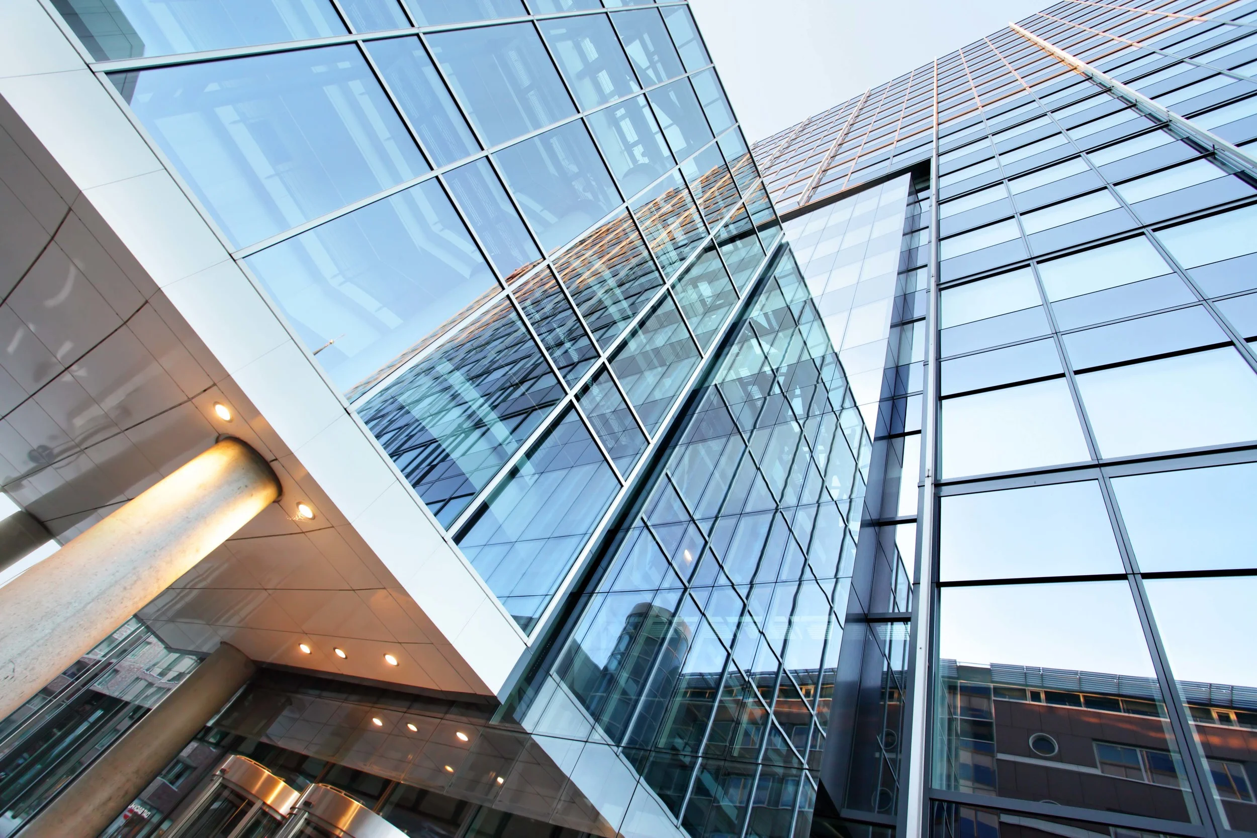  Your Trusted Advisor For Commercial Real Estate Solutions 