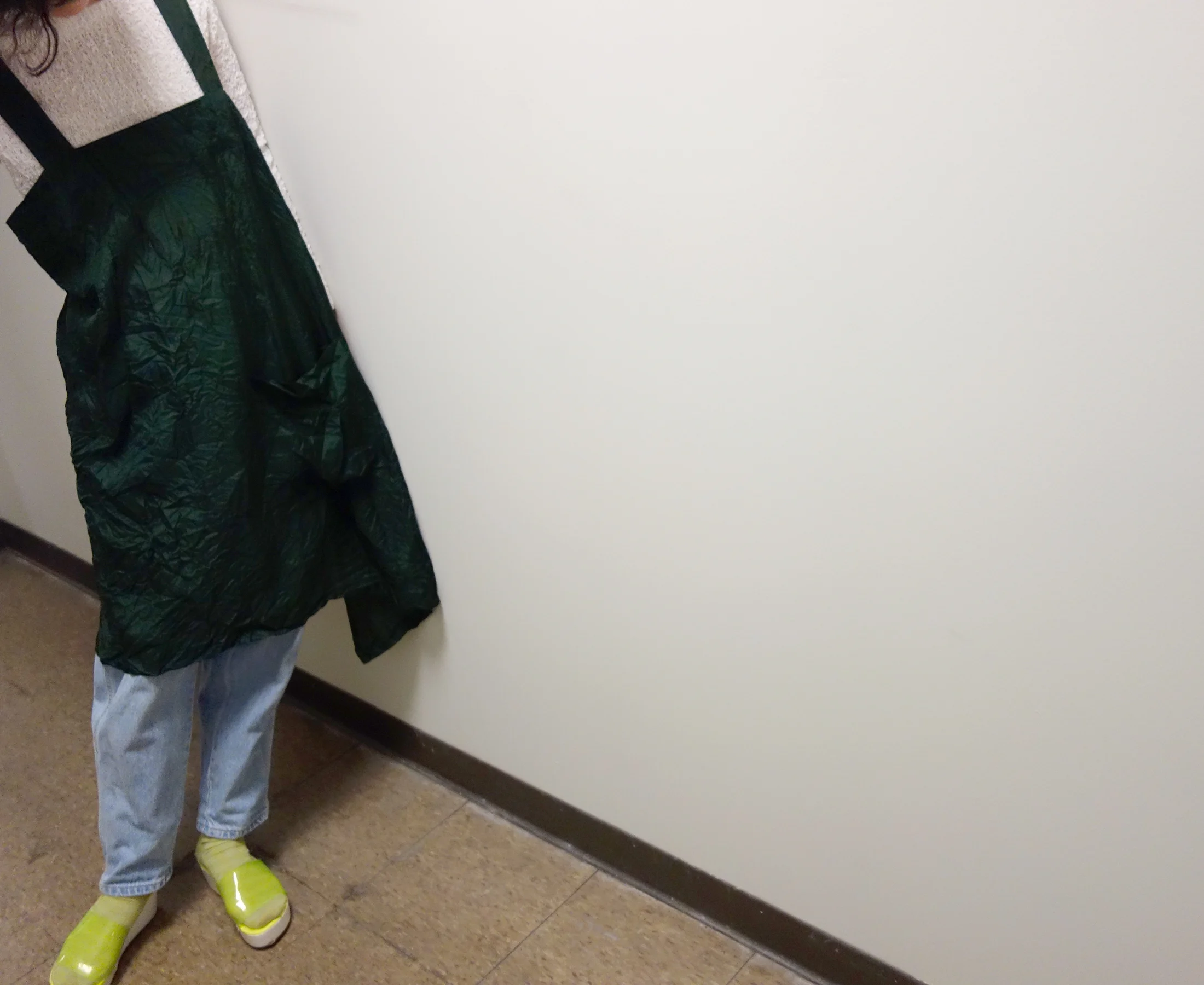 RSgreenapron.full3.jpg