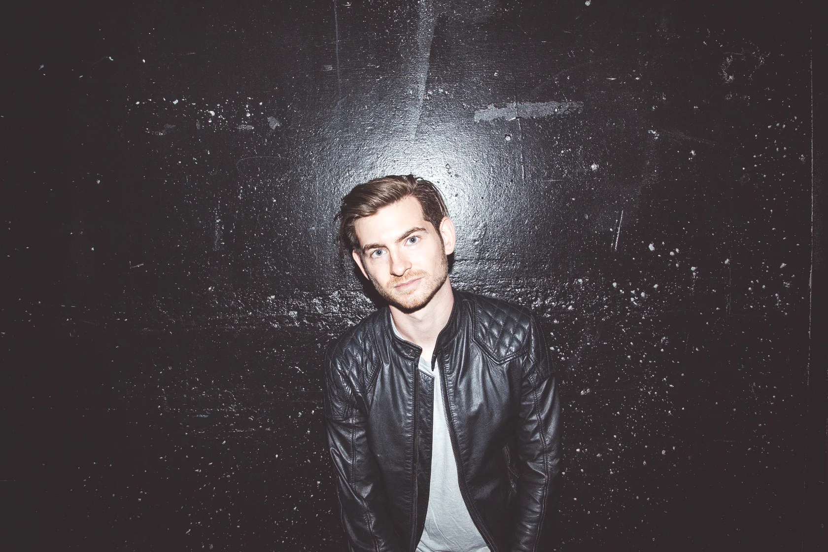 MATT LANGE PRESS 1 (PHOTO CREDIT_ DONSLENS).jpg