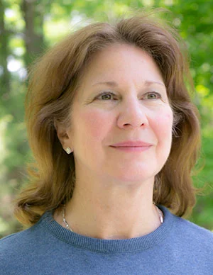 Peggy-Santangelo-Headshot.jpg
