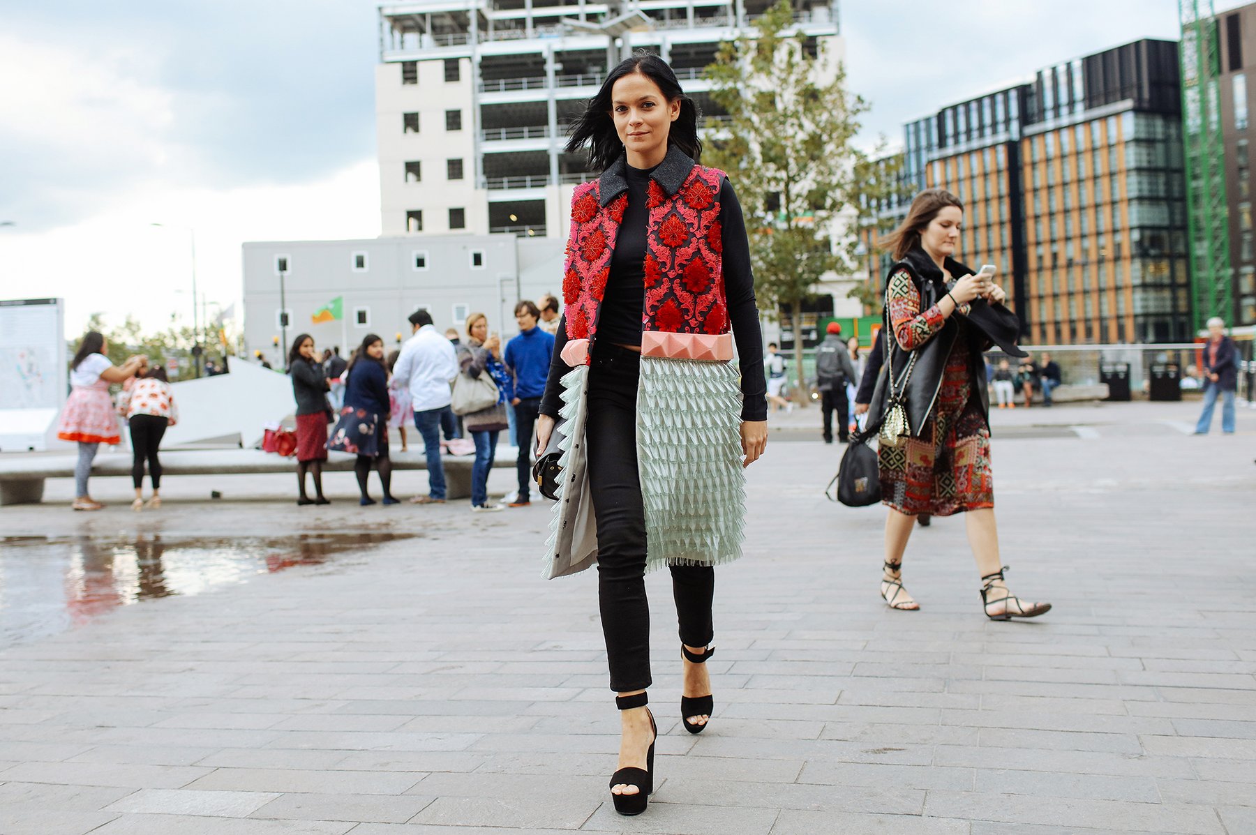 A Touch Of Ro- street-style-spring-2016-20.jpg