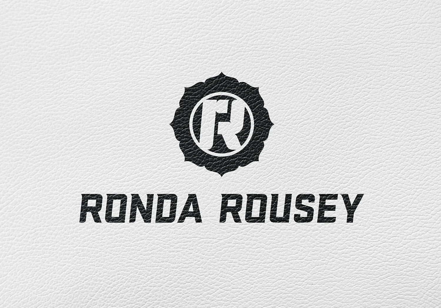 RR_Log_Mockups_WhiteLeather.jpg