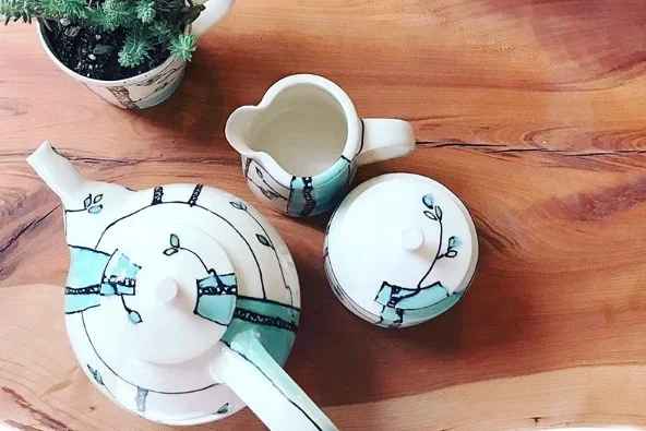 Teaset.jpg