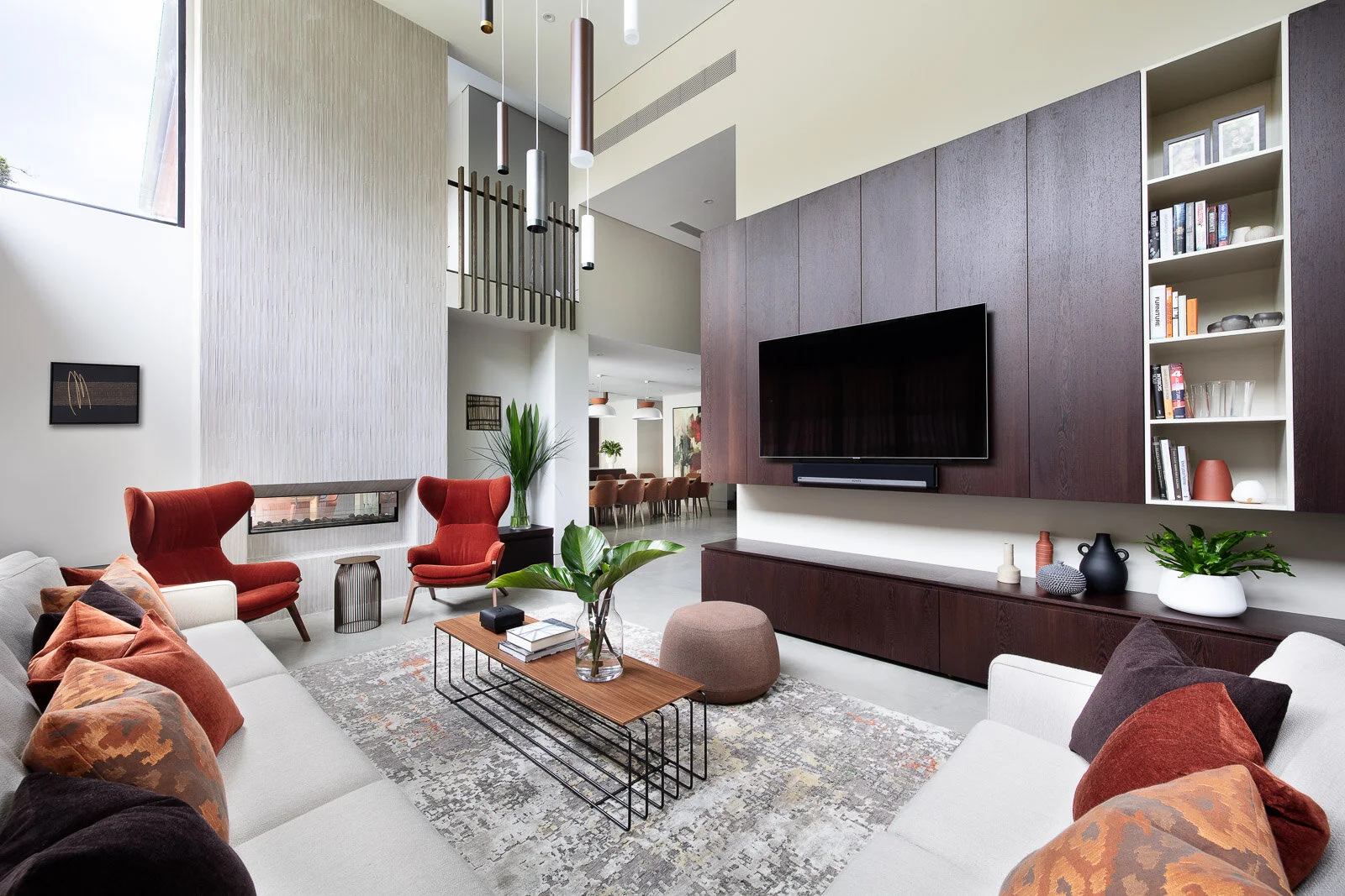 3 Garrick Ave - 500kb-15.jpg