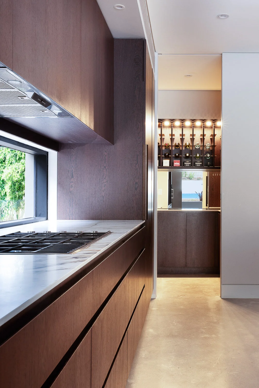 3 Garrick Ave - 500kb-1.jpg