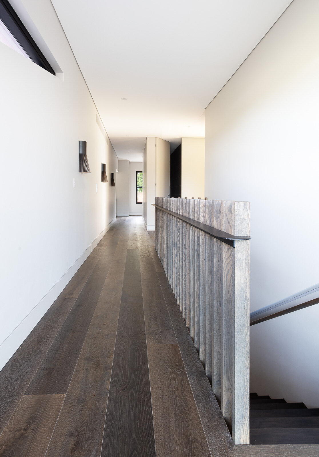 3 Garrick Ave - 500kb-28.jpg