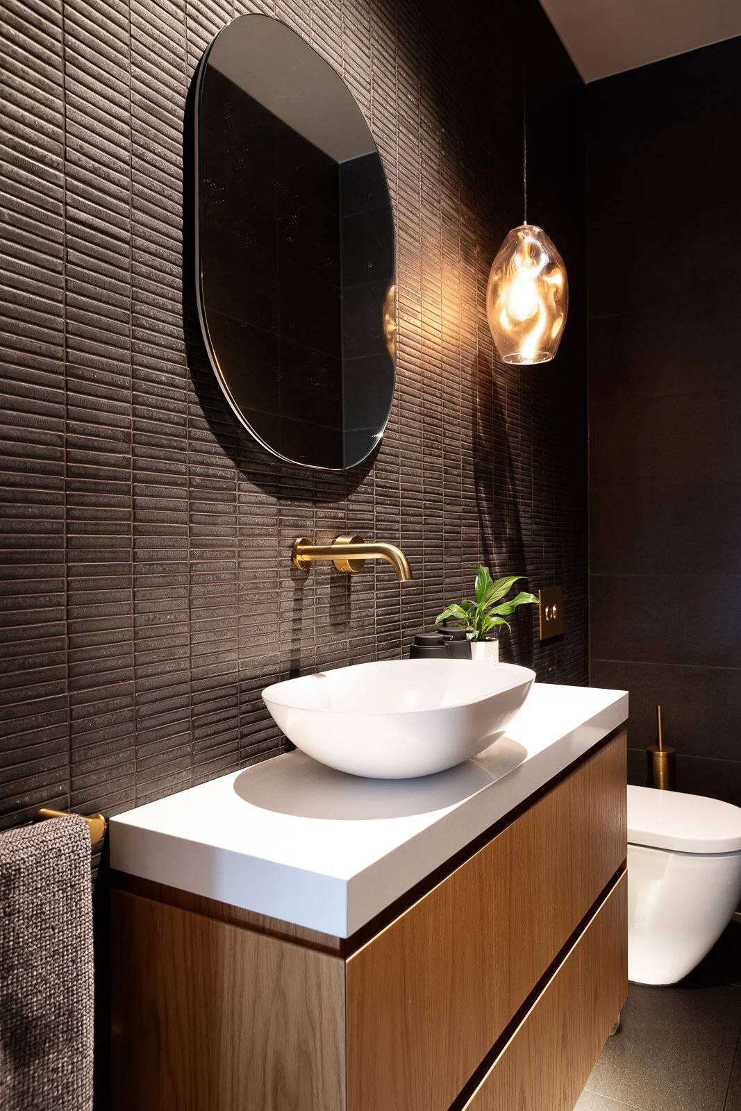 3 Garrick Ave - 500kb-25.jpg