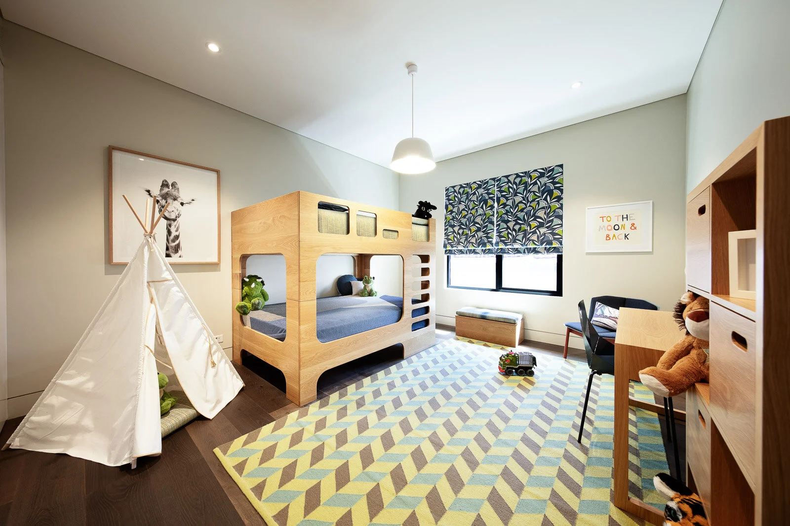 3 Garrick Ave - 500kb-49.jpg