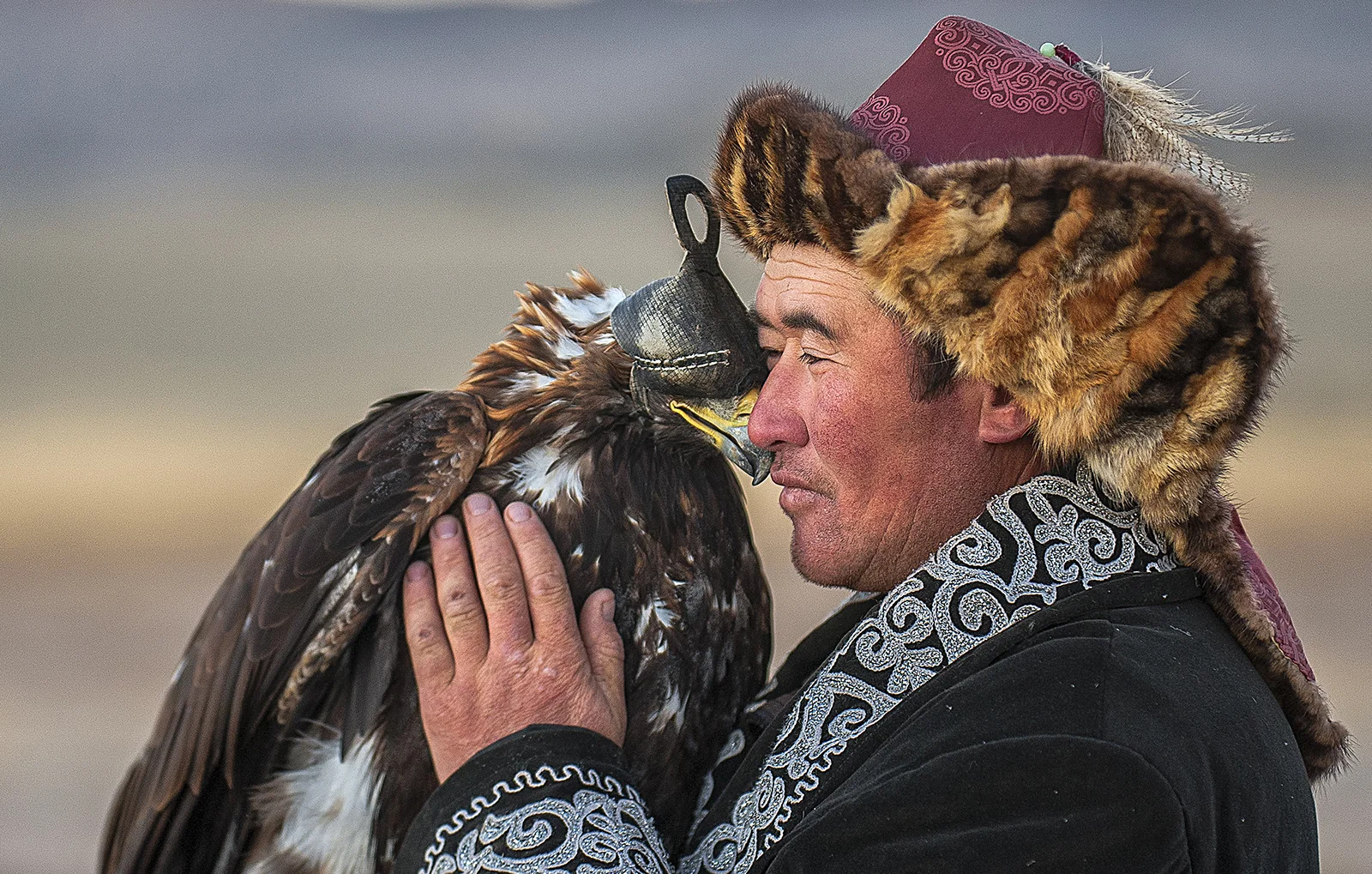 Kazakh Eagle Hunters Of Mongolia Kevin Pepper Photography