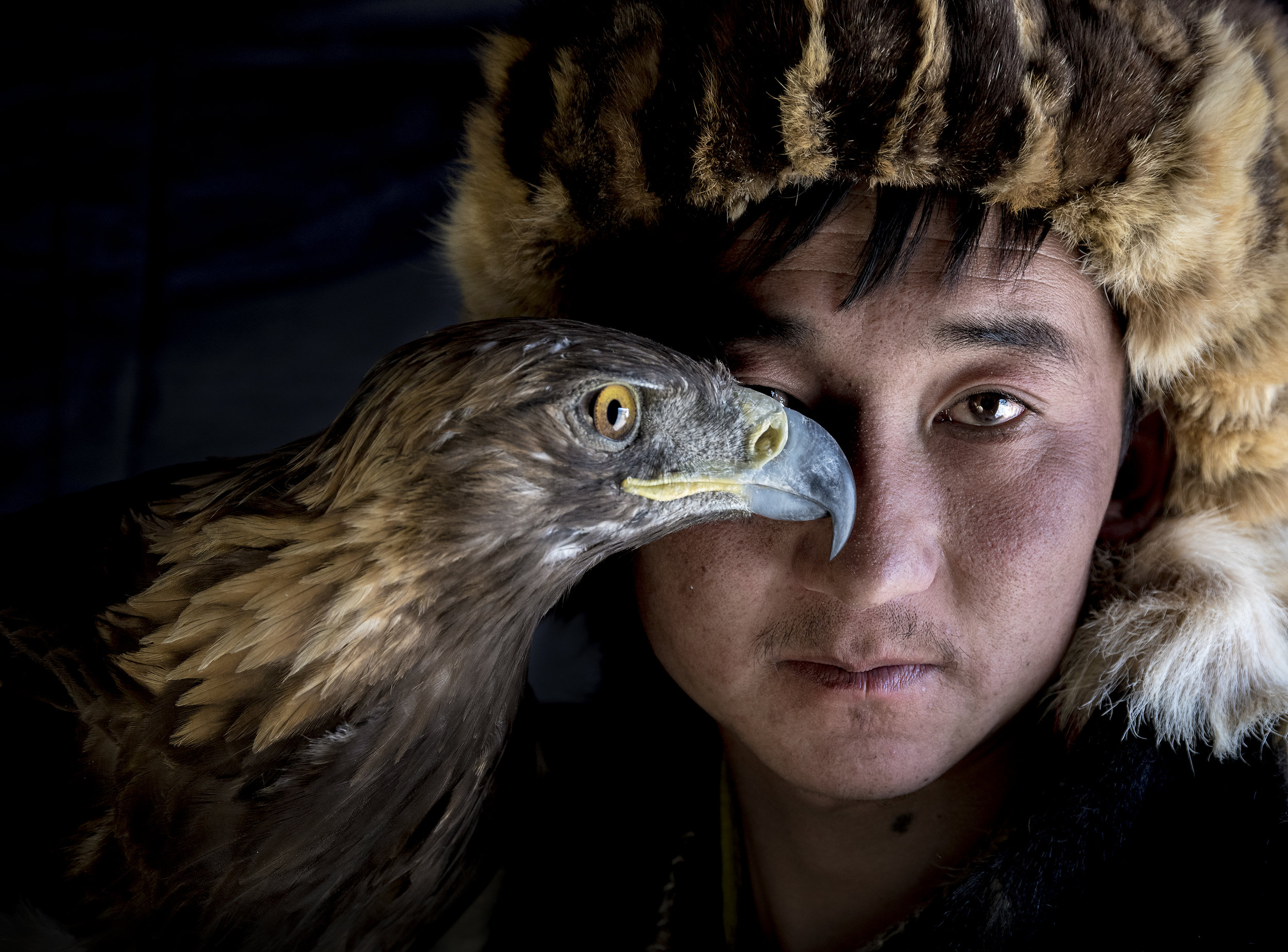eagle hunter and eagle work together.jpg