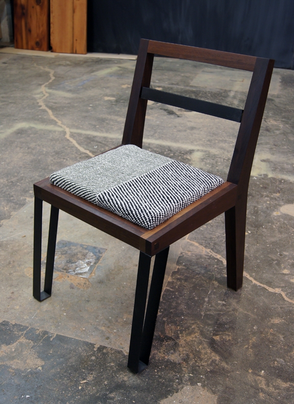 Reversible wool herringbone 