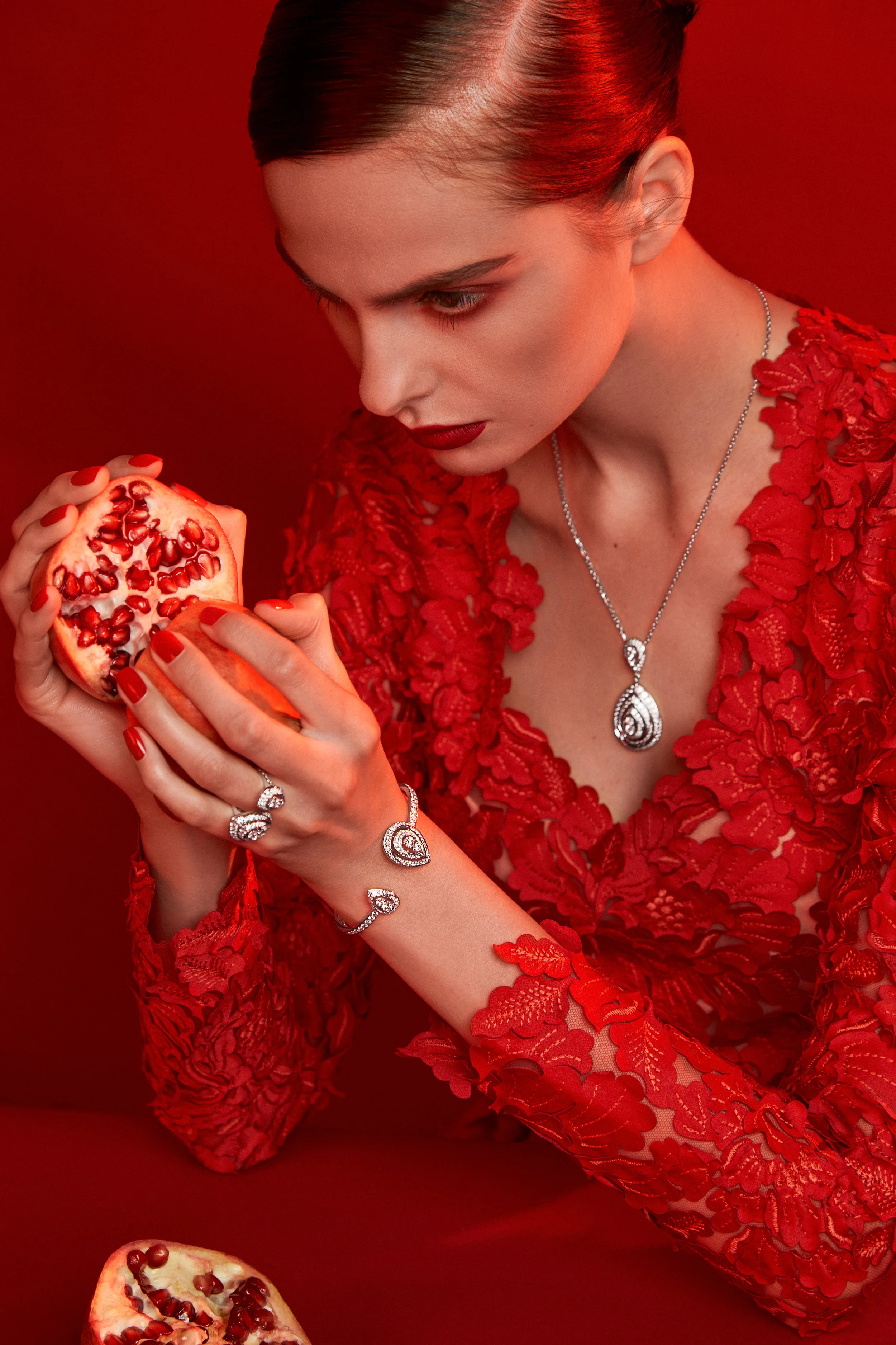 Jewerly Red2378.jpg