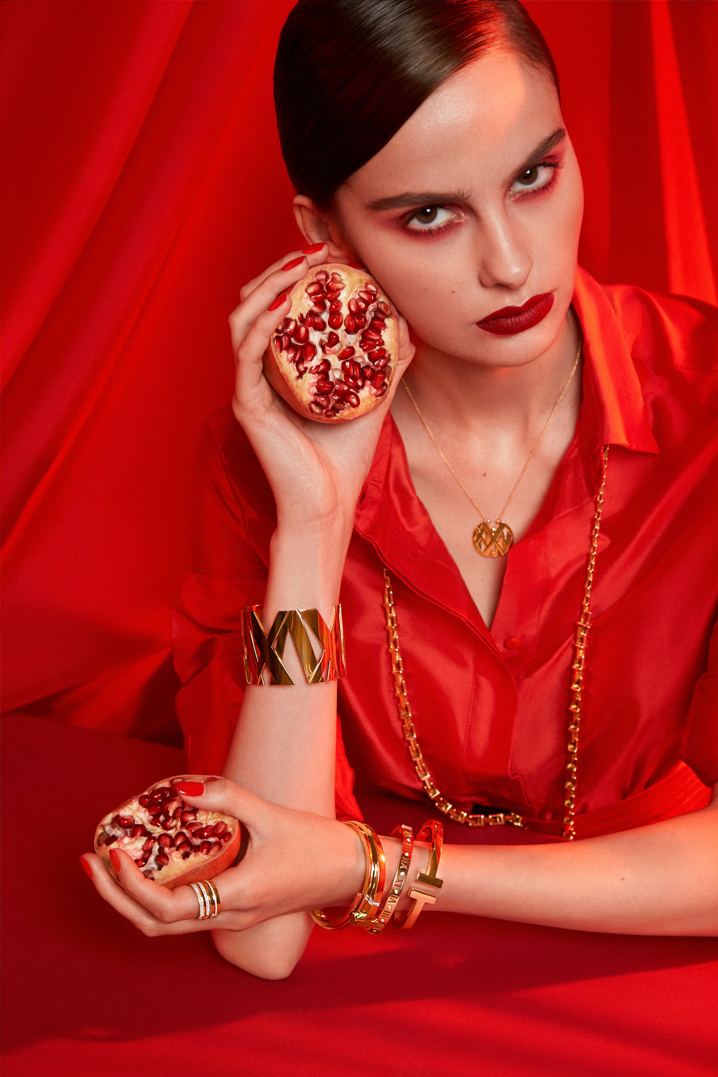 Jewerly Red2689.jpg